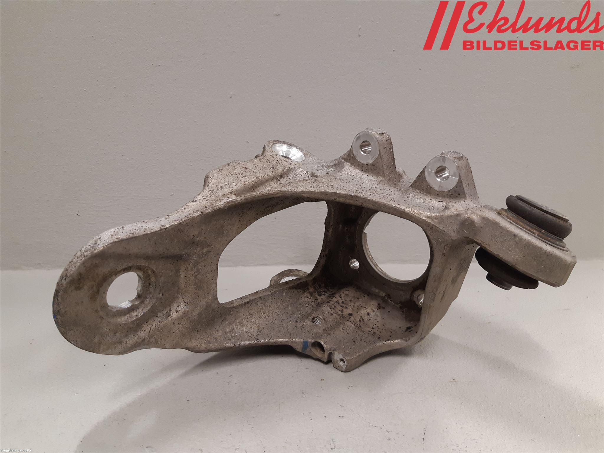 BMW X5 F15 13-18 Hjullagerhus-Spindel Hö B