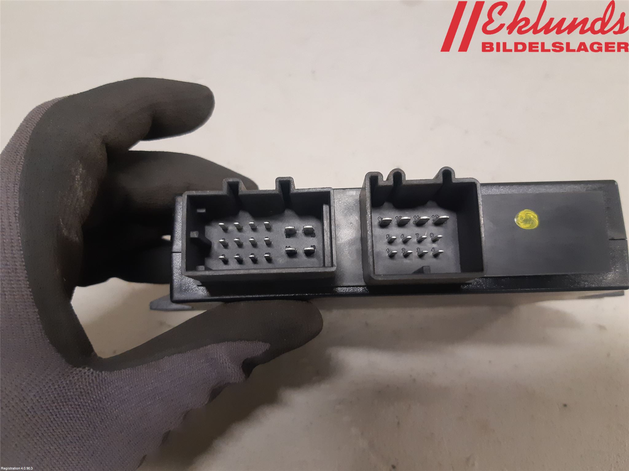 Volkswagen VW CADDY 11-15 Styrenhet Dragkrok