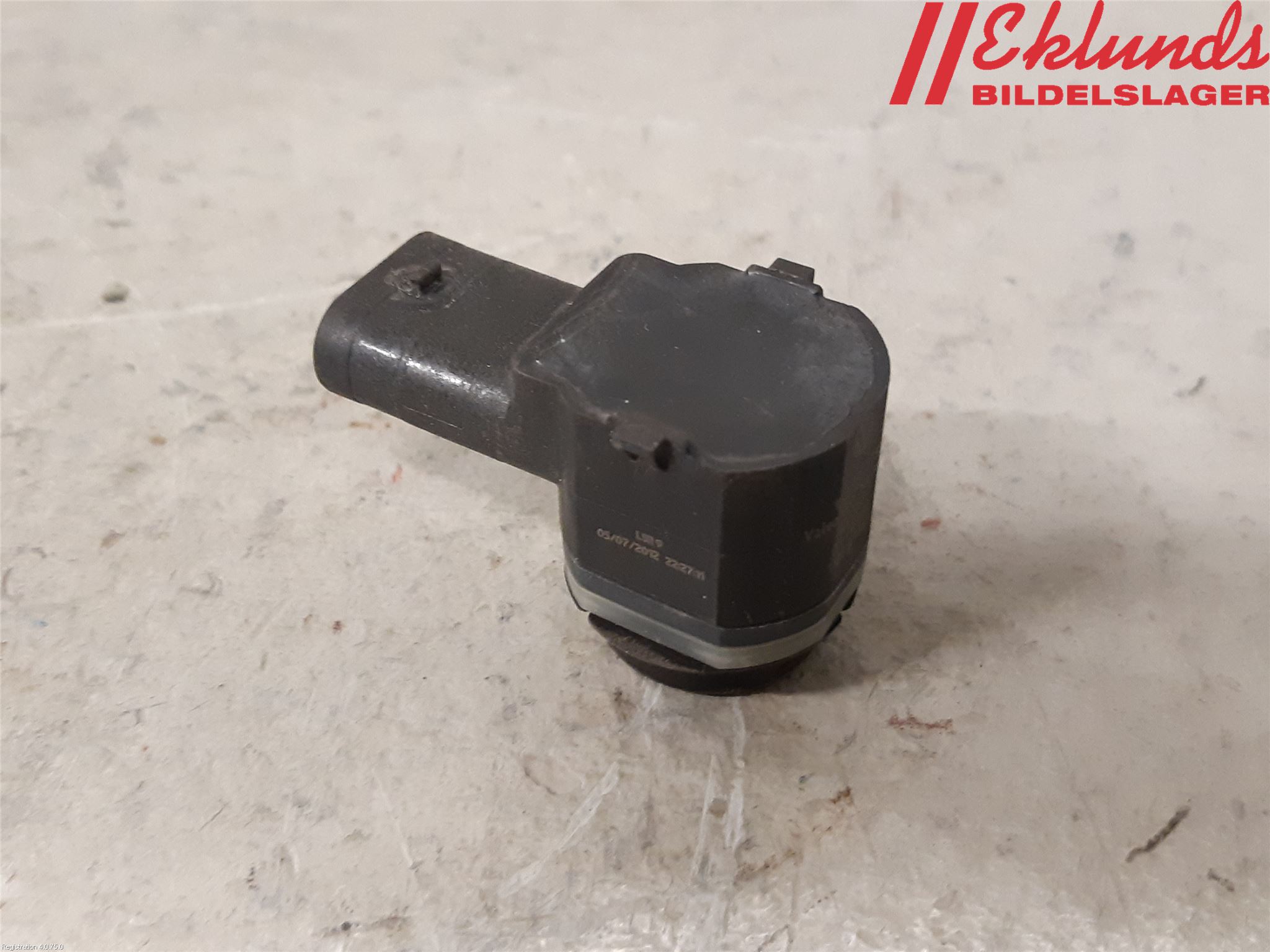 Volkswagen VW PASSAT 11-14 Parkeringshjälp Frontsensor