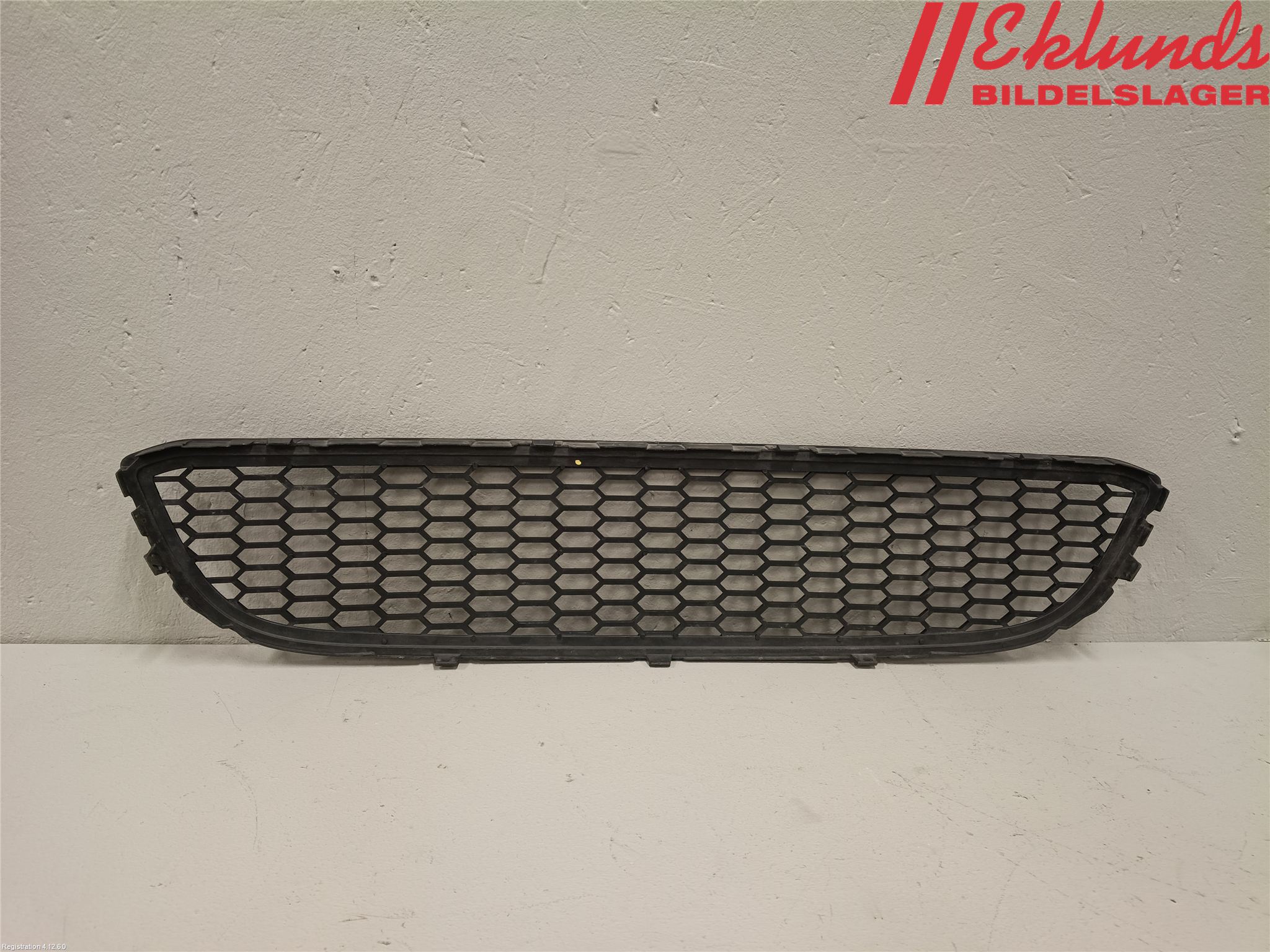 BMW 1 E87/81 5D/3D 03-11 Stöt Utfyllnad-List-Grill