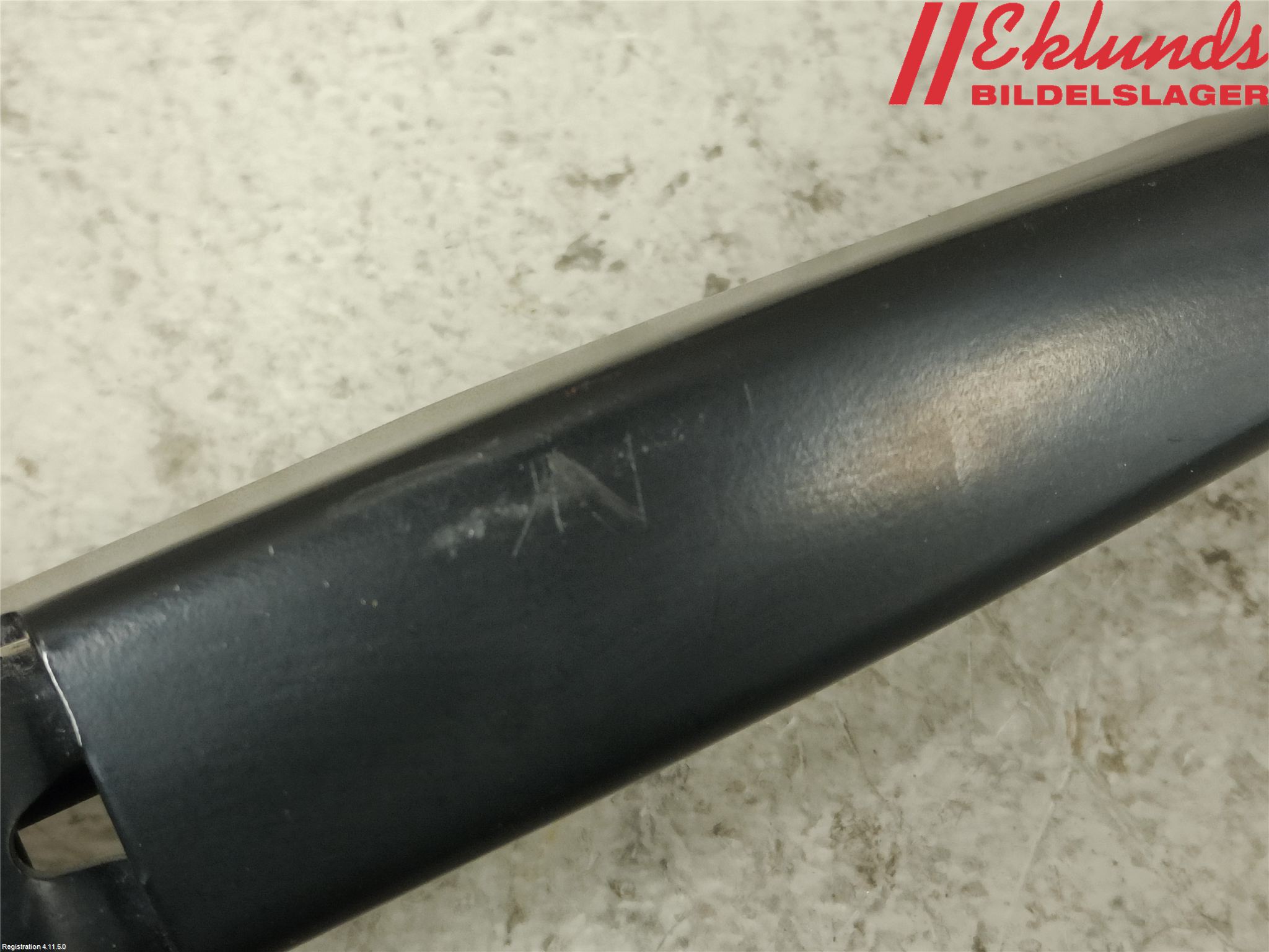 BMW 5 G30/G31/F90 17-23 Torkararm Armar Vindruta