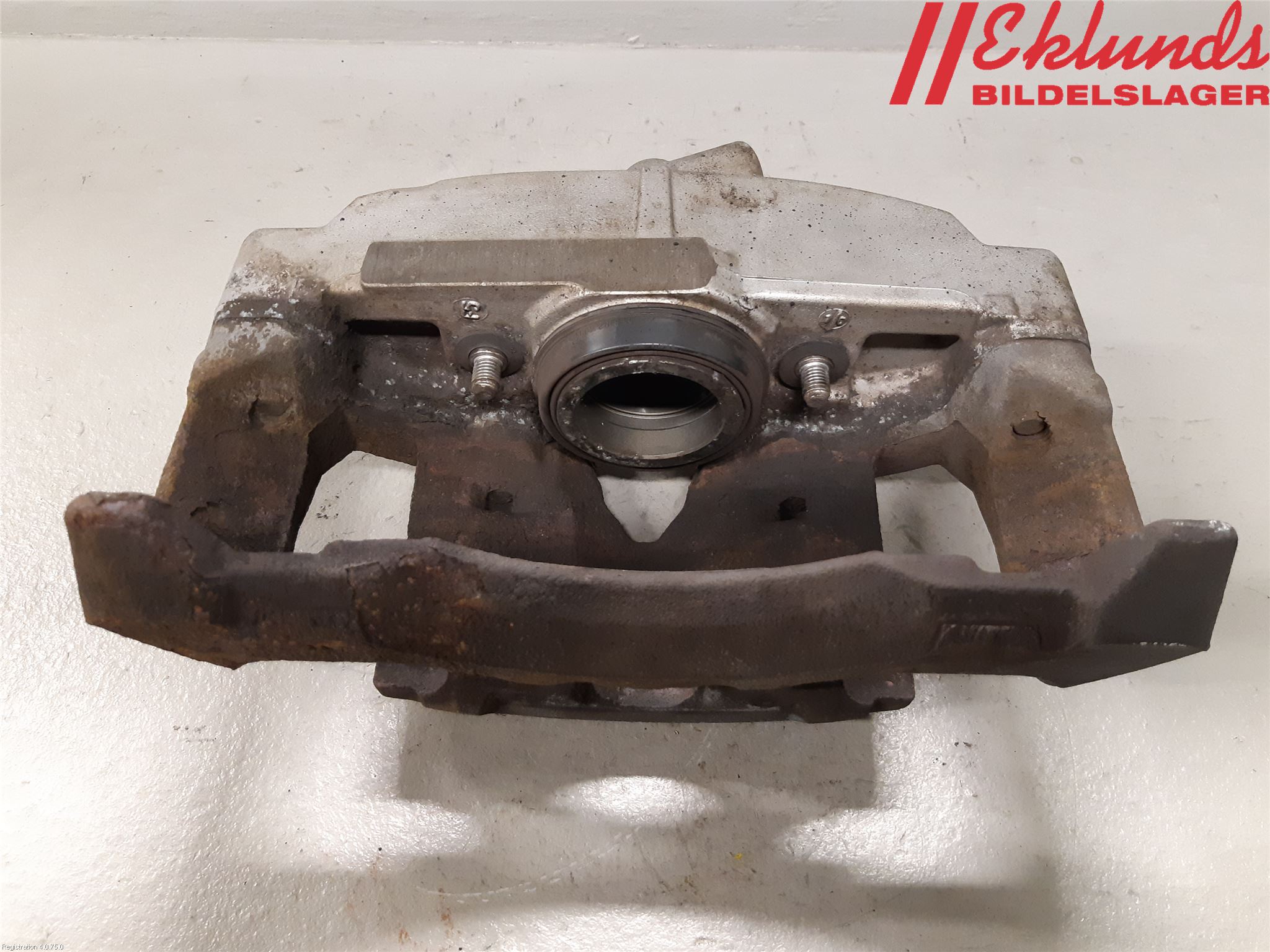 Volvo XC70 14-16 Bromsok Fram Höger