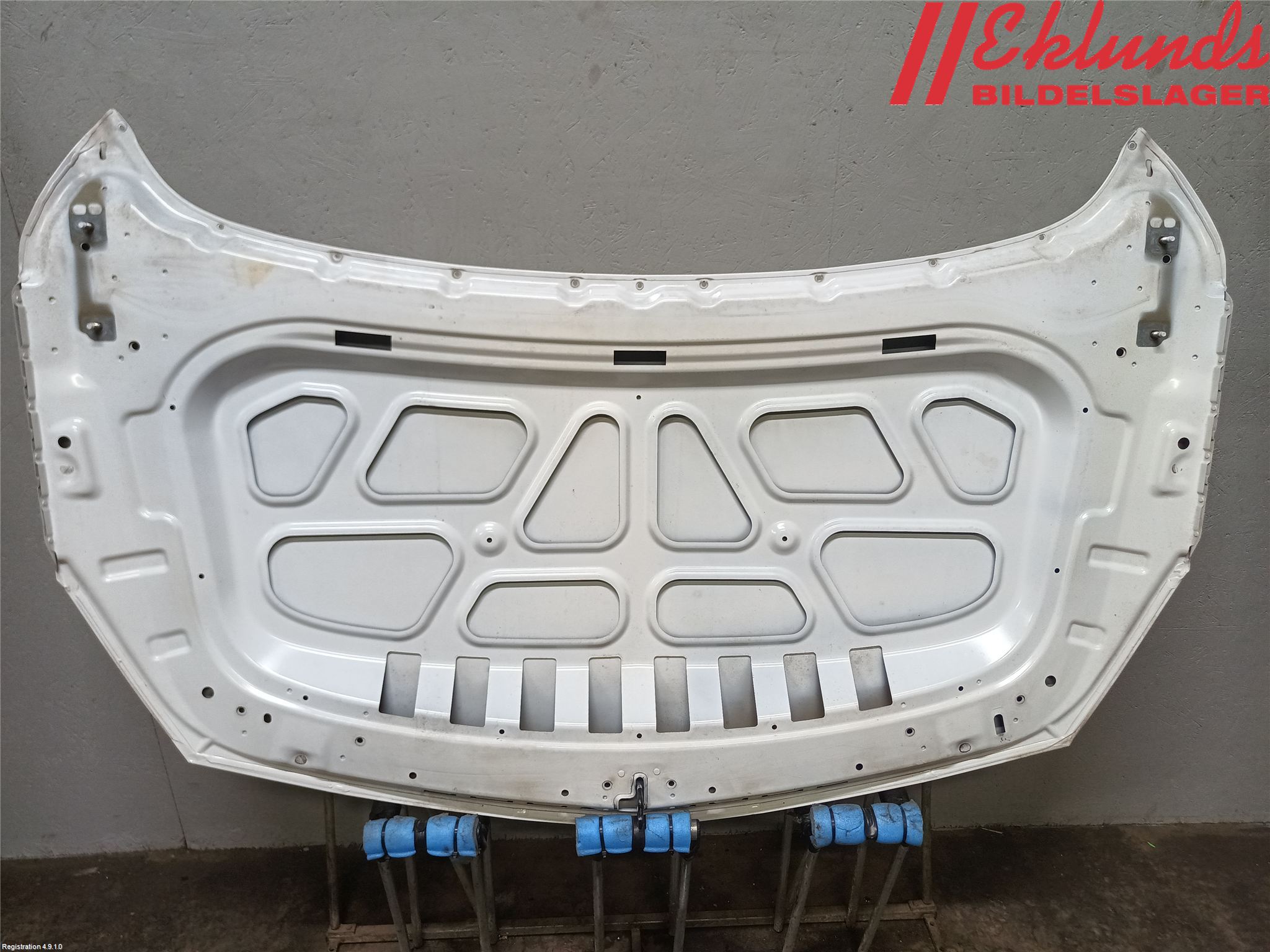 Opel ASTRA J 10-15 Huv Fram