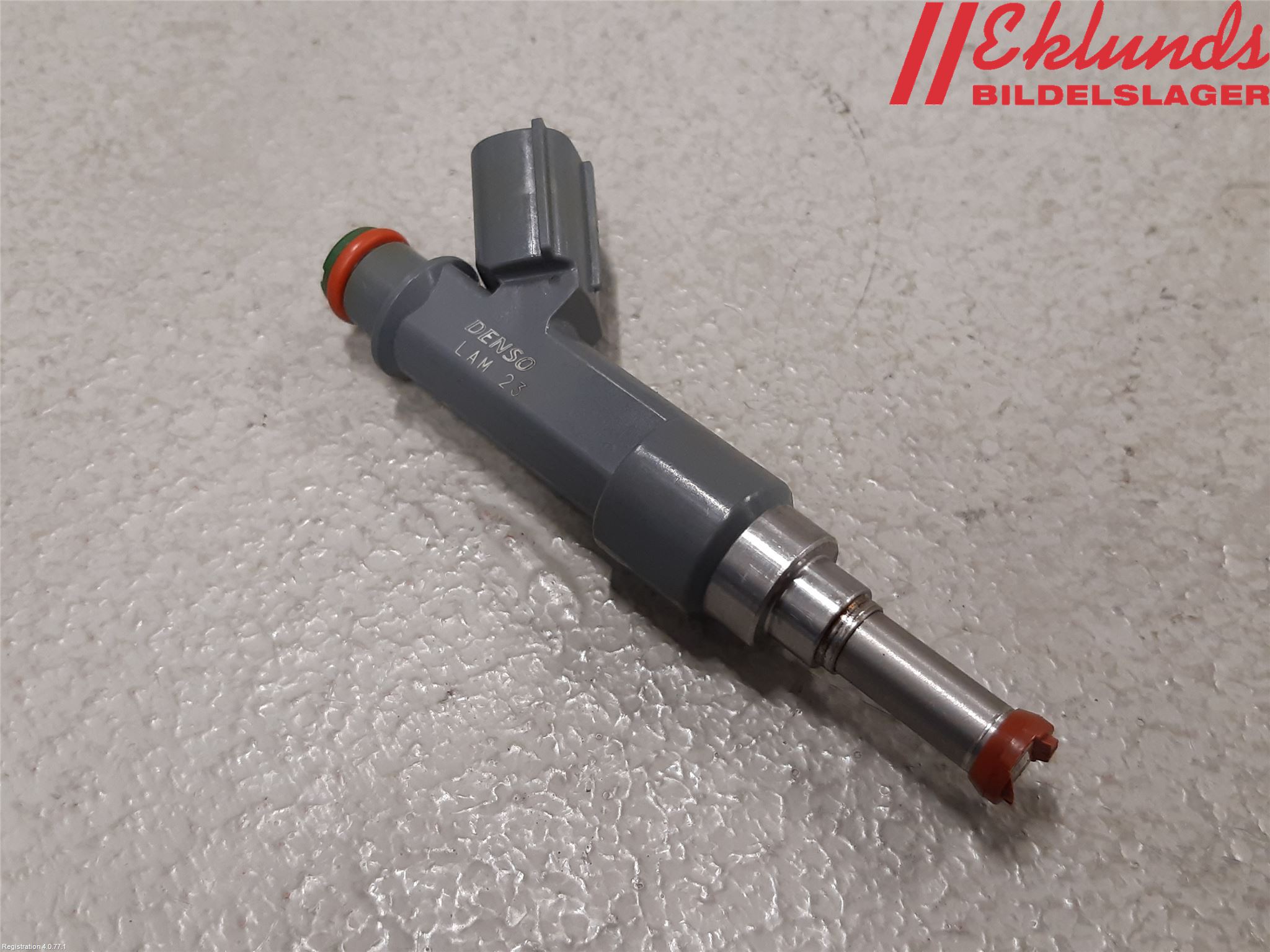 Toyota COROLLA 19- Injspridare