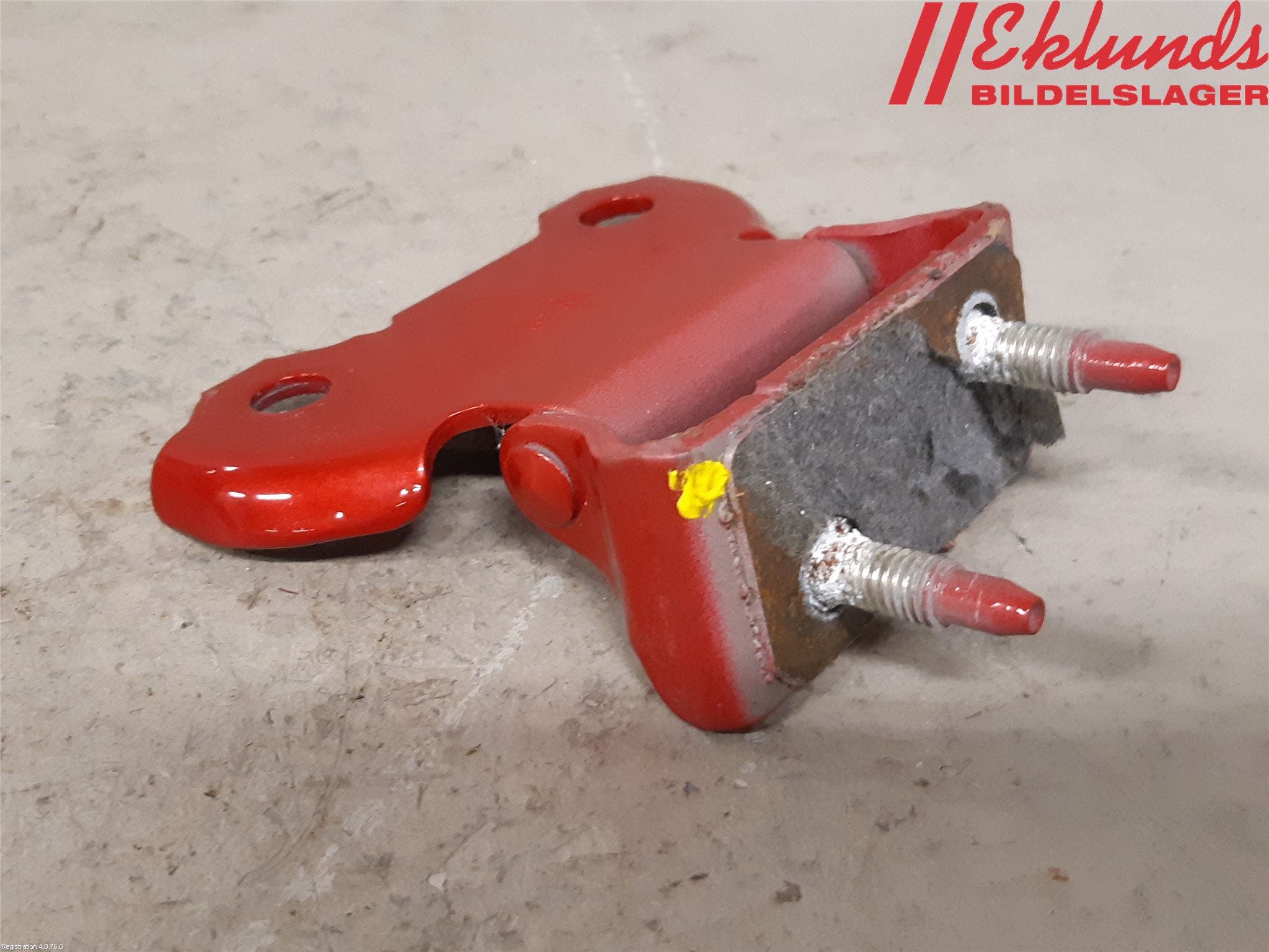 Toyota COROLLA 19- Bakluckegångjärn Hö