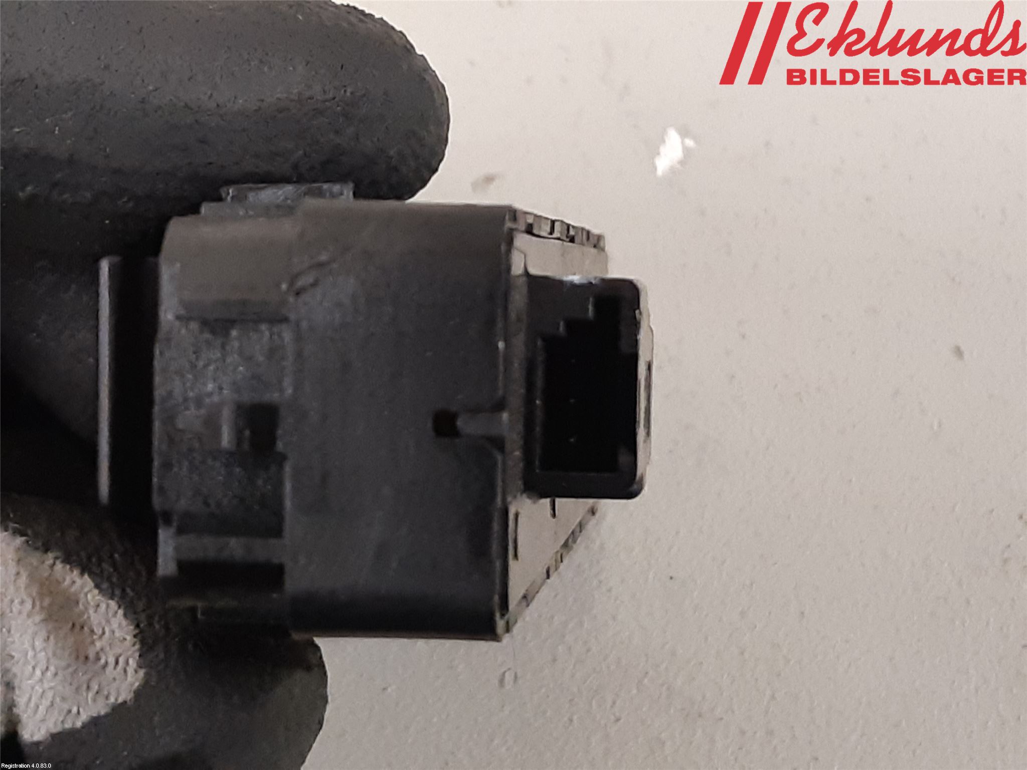 Tesla MODEL Y 21- Strömställare Stolregler