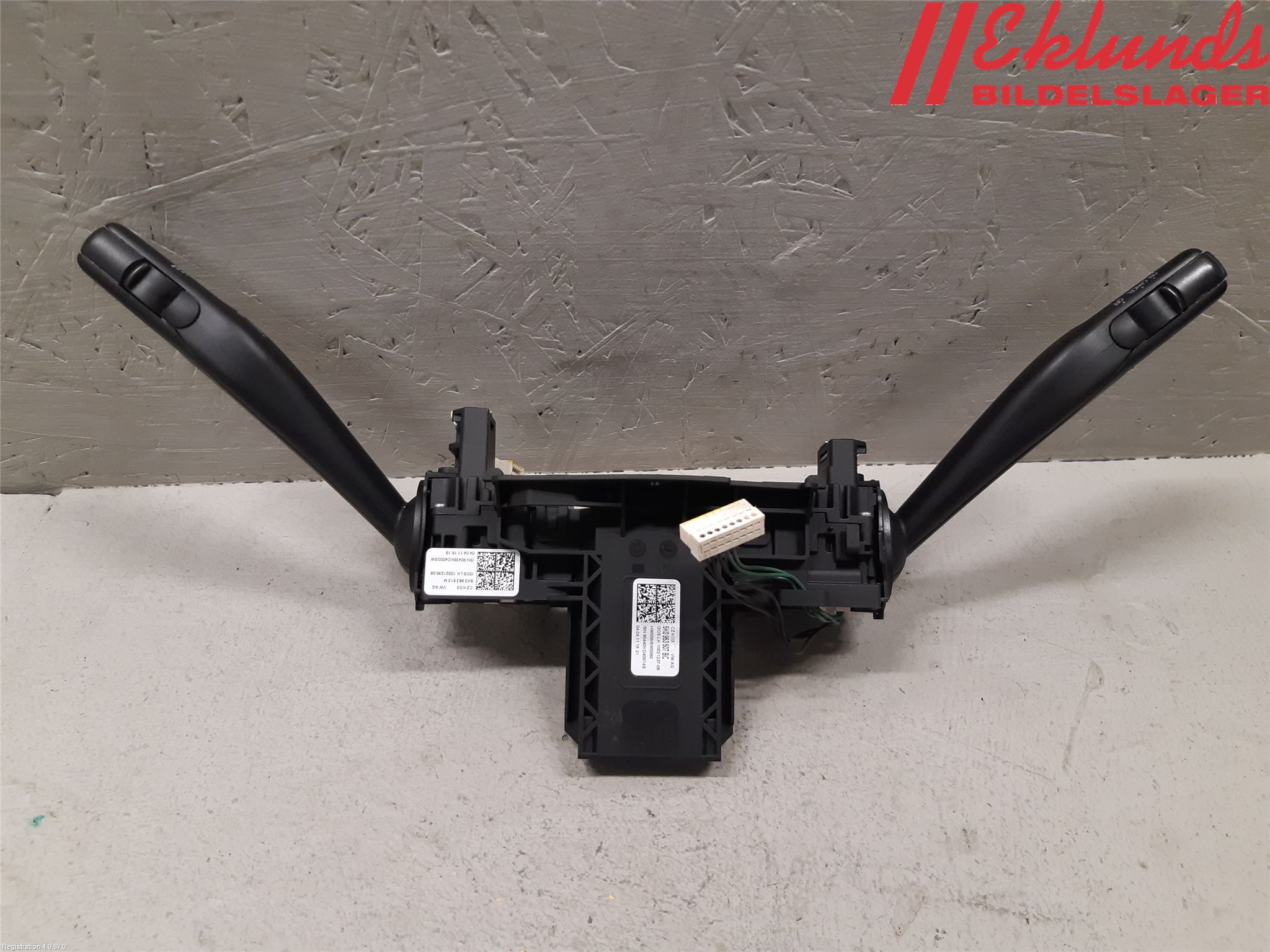 Volkswagen VW GOLF VI 09-13 Spakcentral