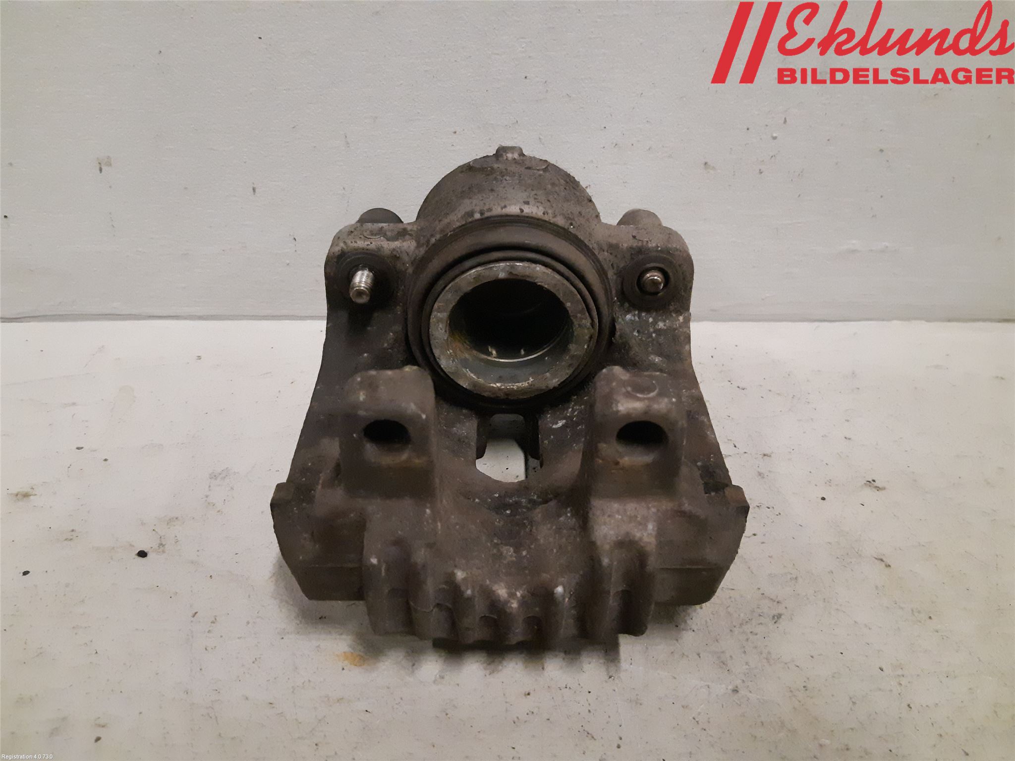 BMW 3 E90/91 SED/TOU 05-12 Bromsok Fram Vänster