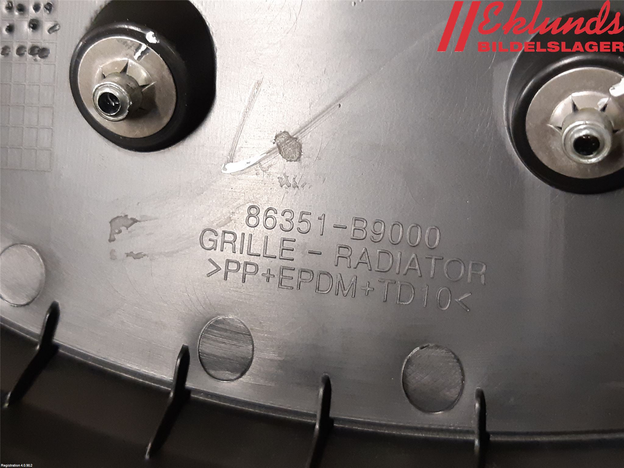 Hyundai i10 BA 14-16 Grill Komp