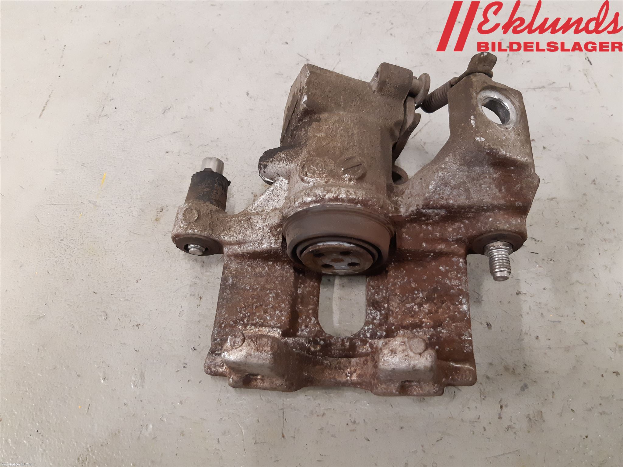 Toyota YARIS XP130 15-20 Bromsok Bak Höger