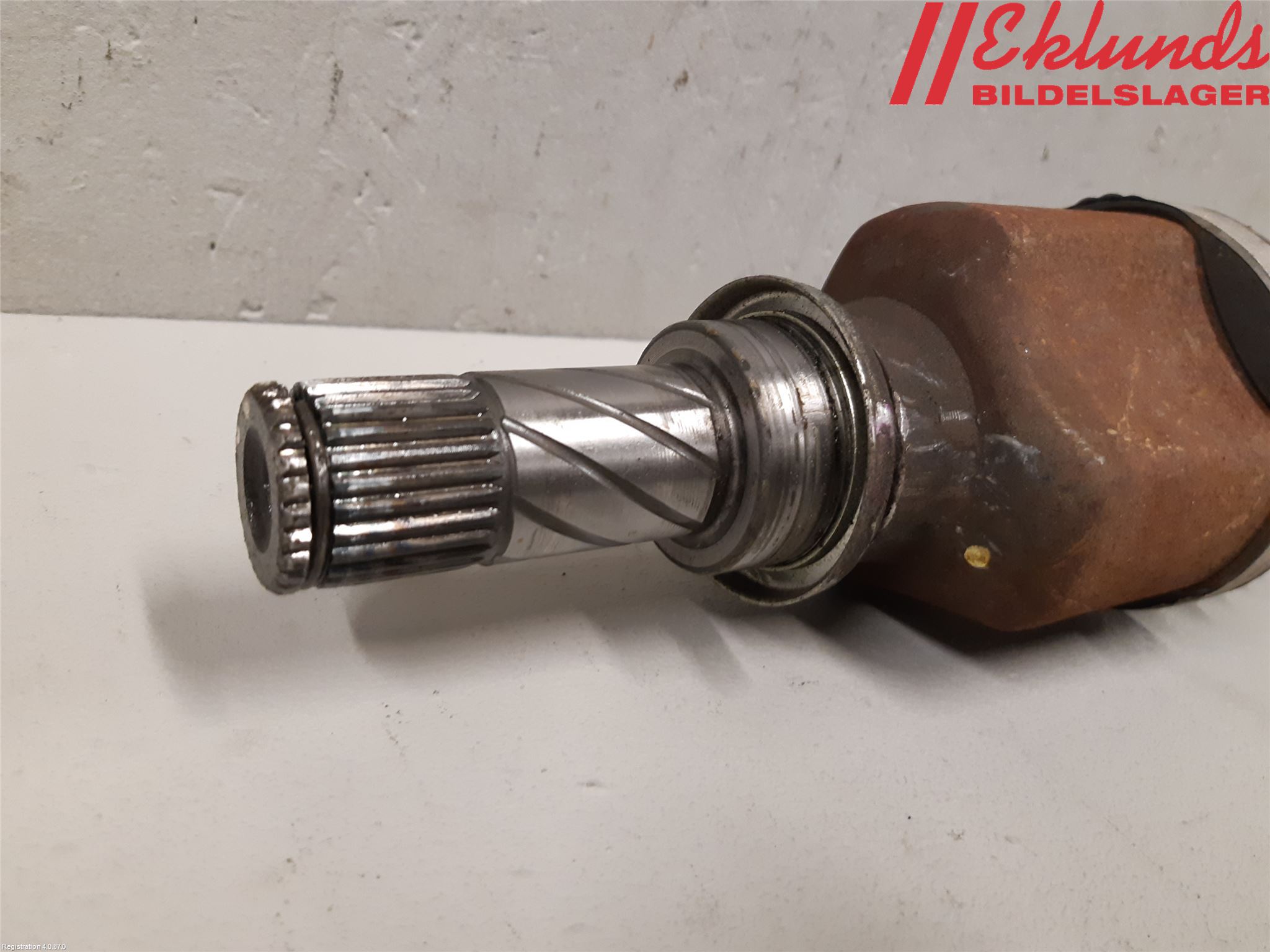 Dacia LOGAN VAN Drivaxel Fram Vänster