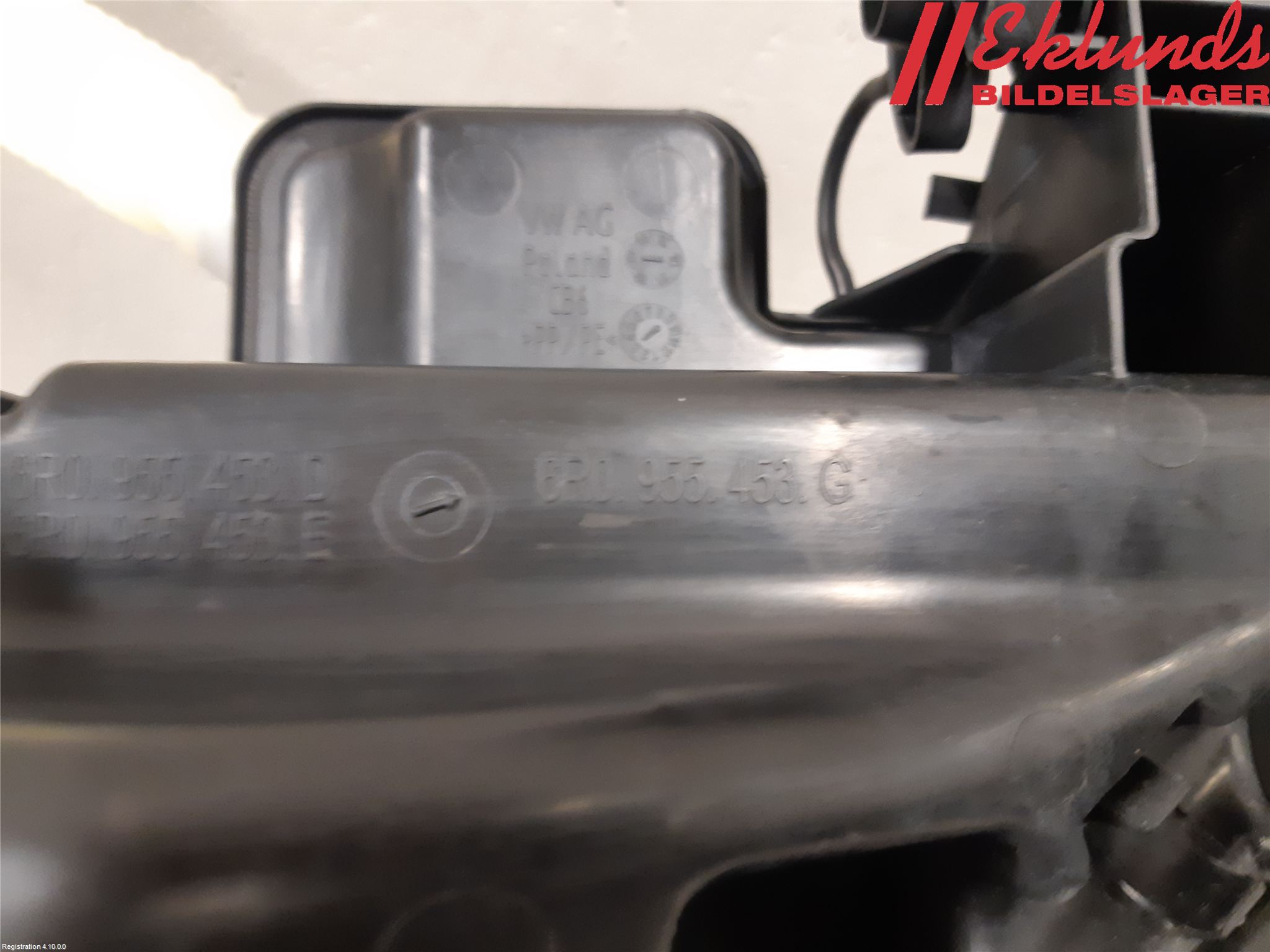 Skoda FABIA 07-14 Spolartank Vindruta-Strål