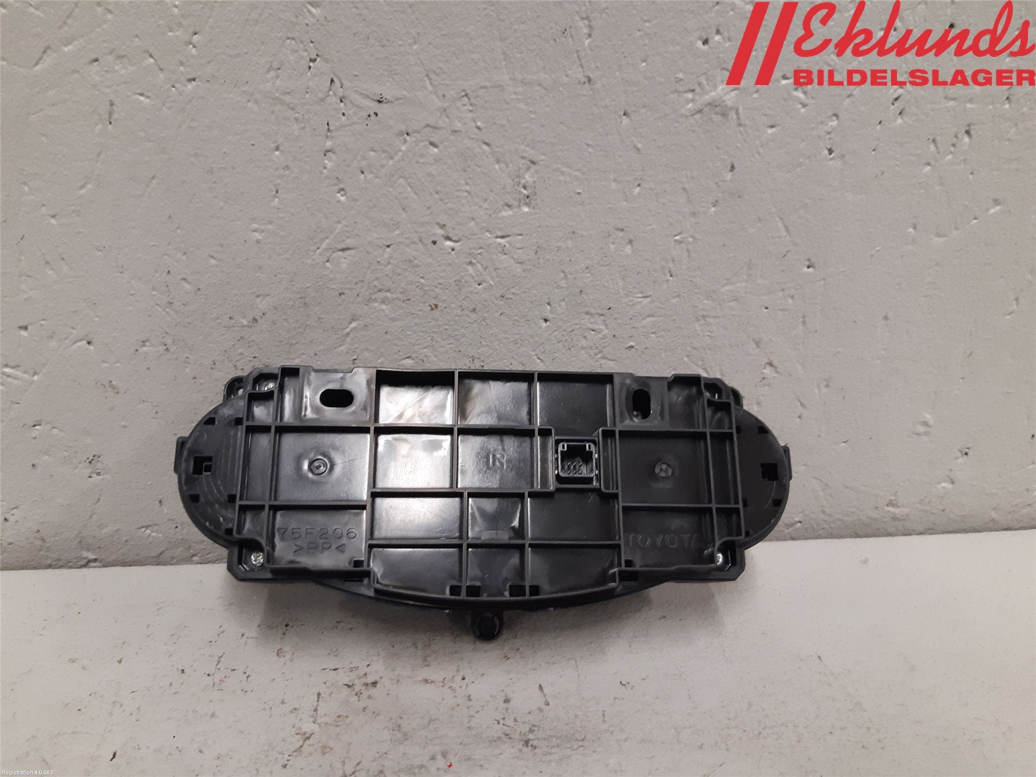 Toyota YARIS XP130 15-20 Ac Styrenhet Ac Manöveren