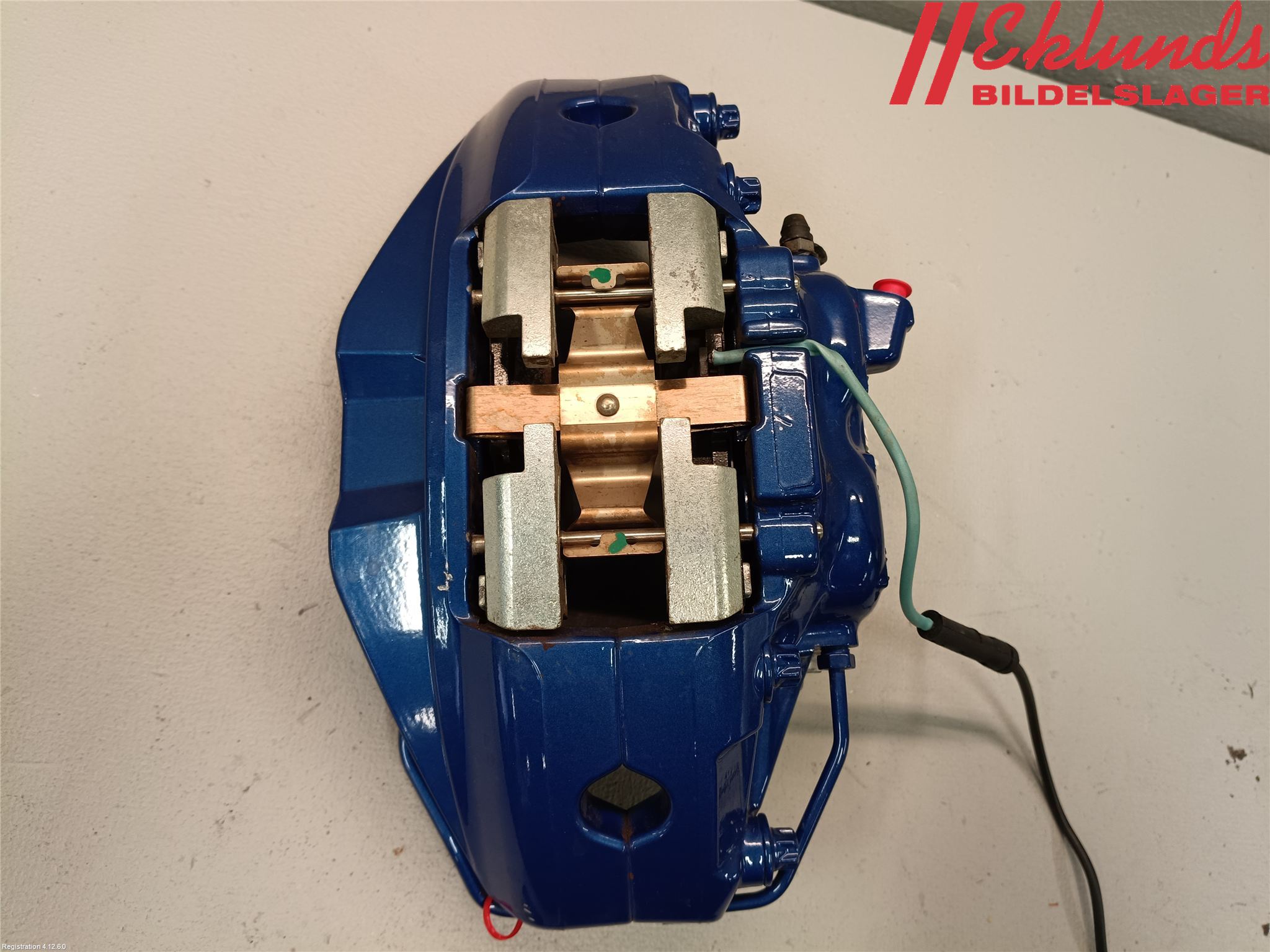 BMW 5 G30/G31/F90 17-23 Bromsok Fram Vänster