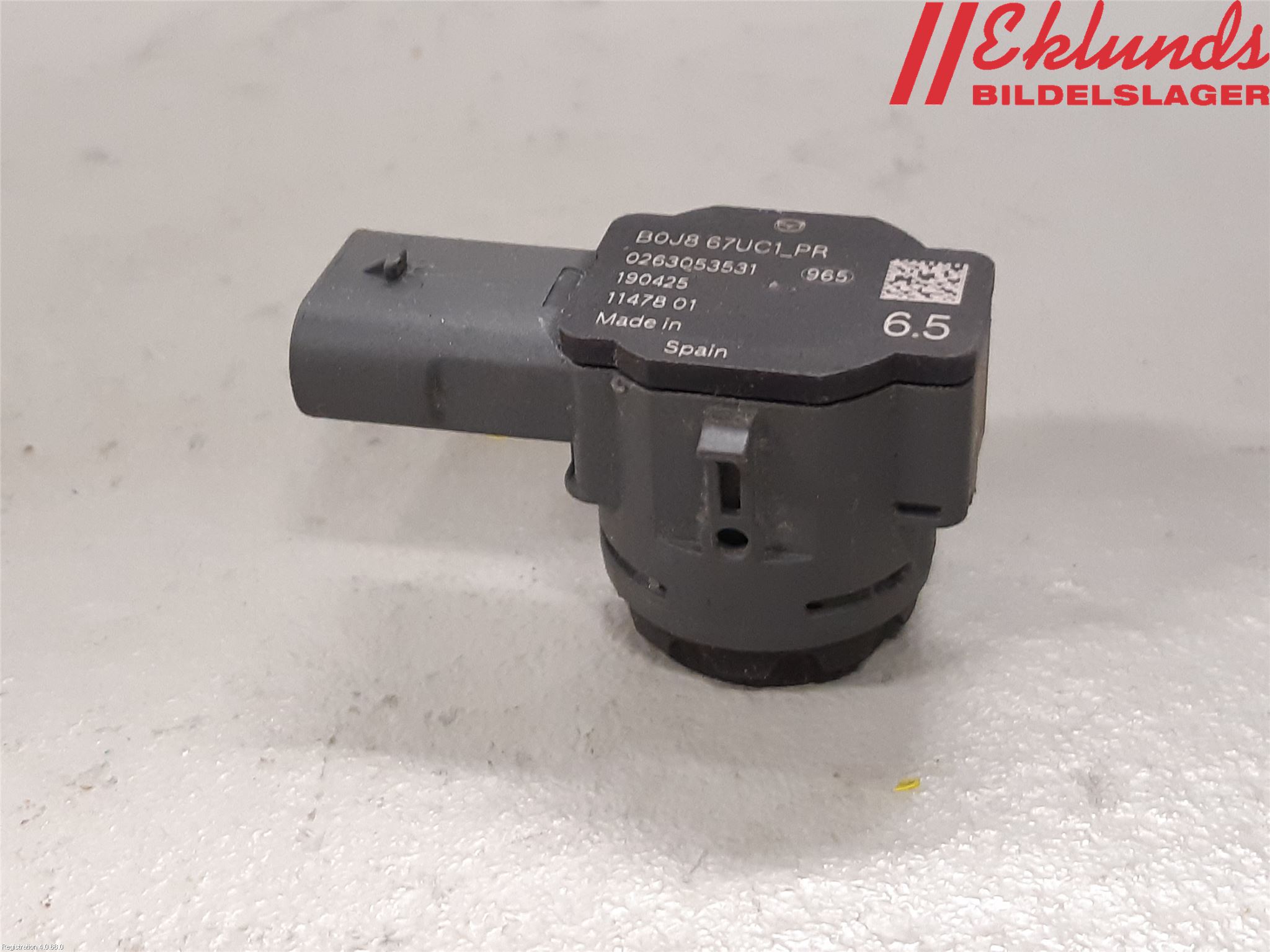 Mazda CX-30 20- Parkeringshjälp Backsensor