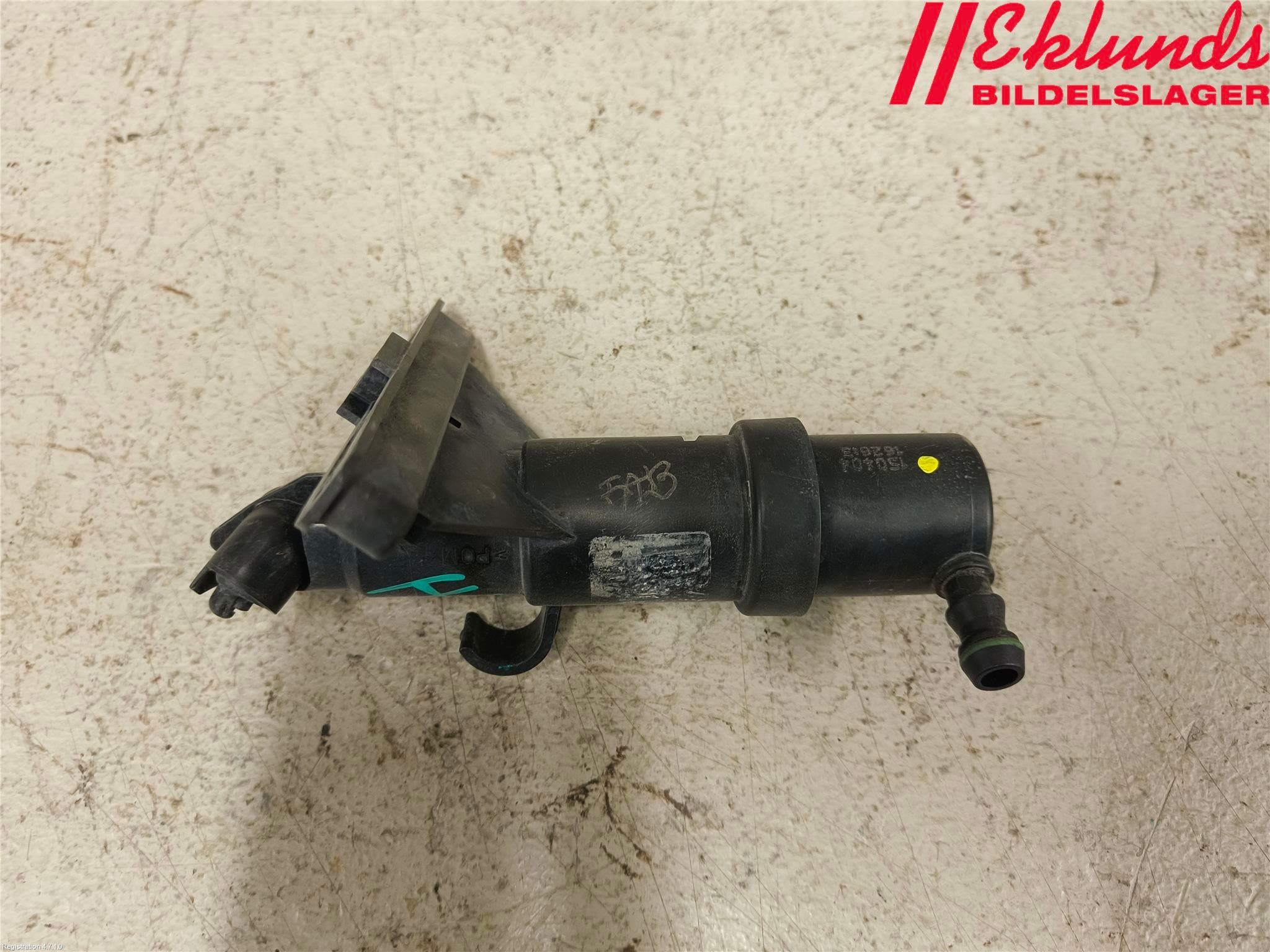 BMW 5 E60/61 Sed/Tou 02-10 Spolarmunstycke Strålkastare