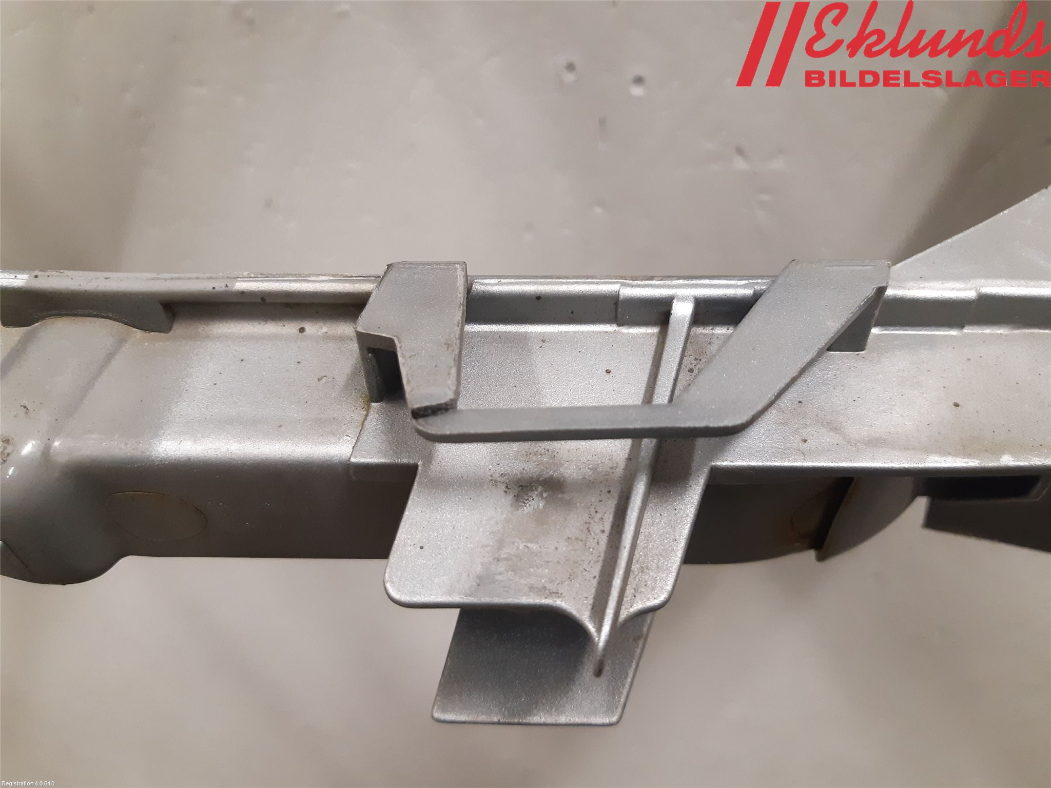 Ford MONDEO 07-15 Frontplåt