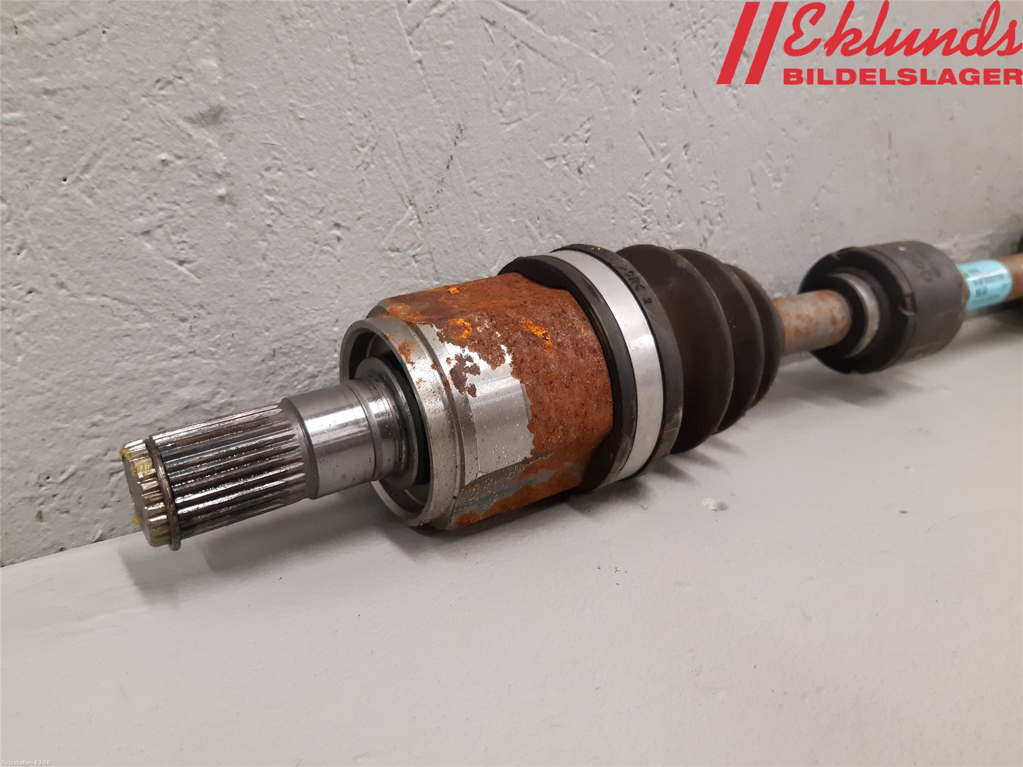 Hyundai i20 BC 21- Drivaxel Fram Vänster