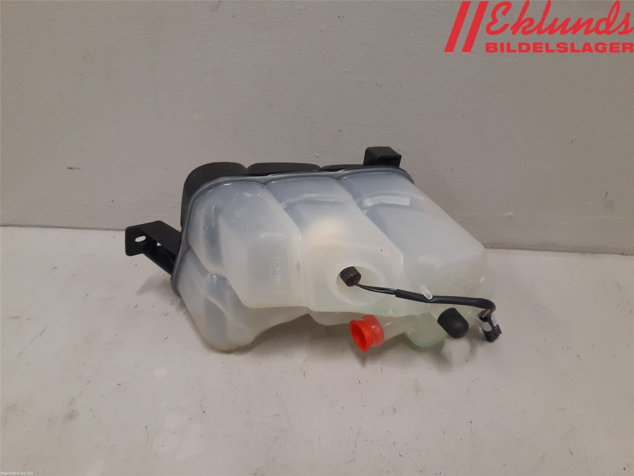 Volvo V60 14-18 Expansionstank