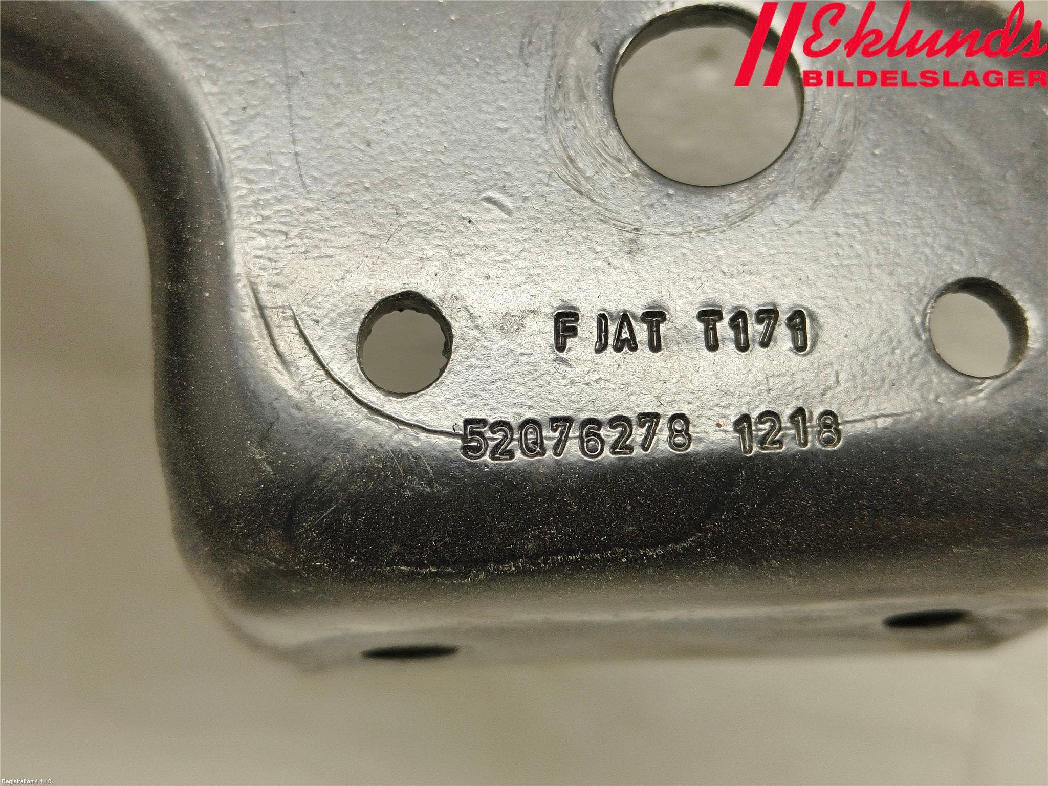 Fiat DOBLO CARGO Dörrgångjärn