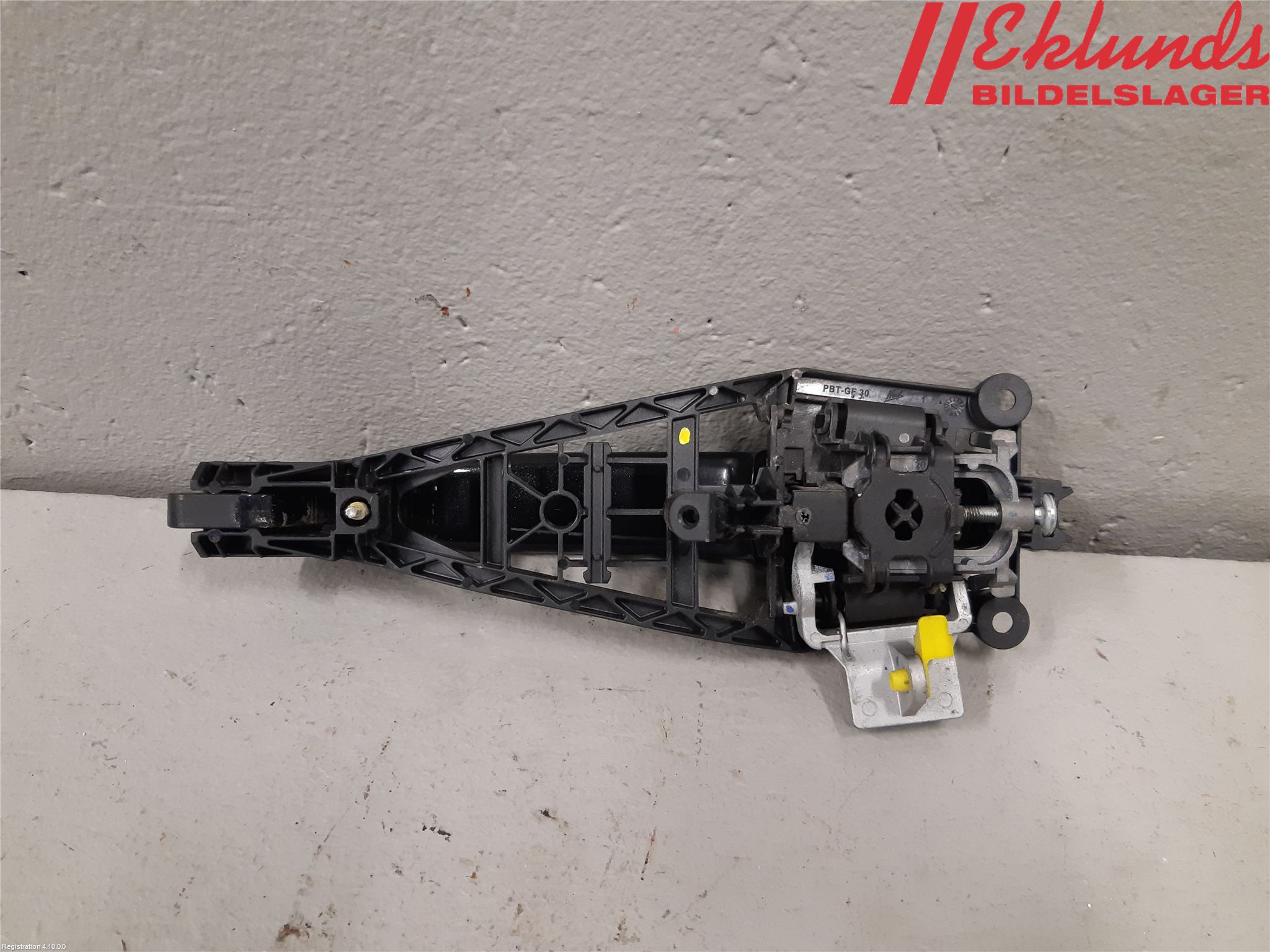 Opel CORSA D 07-14 Dörrhandtag Yttre Vä