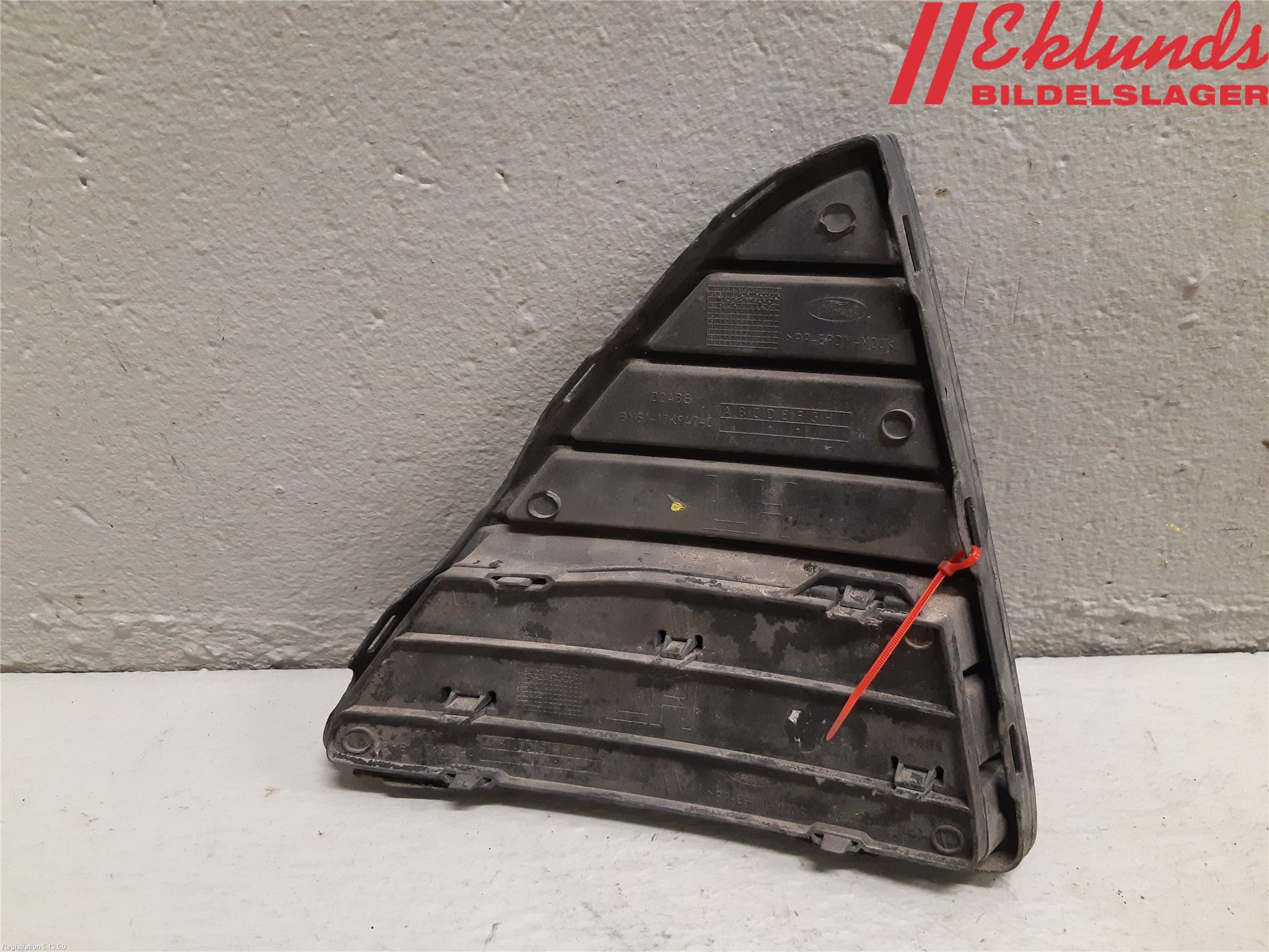 Ford FOCUS 11-14 Stöt Utfyllnad-List-Grill