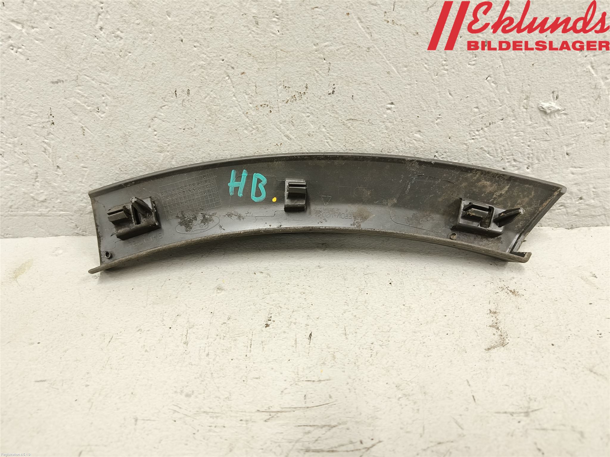 Ford KUGA 08-12 Skärmbreddare