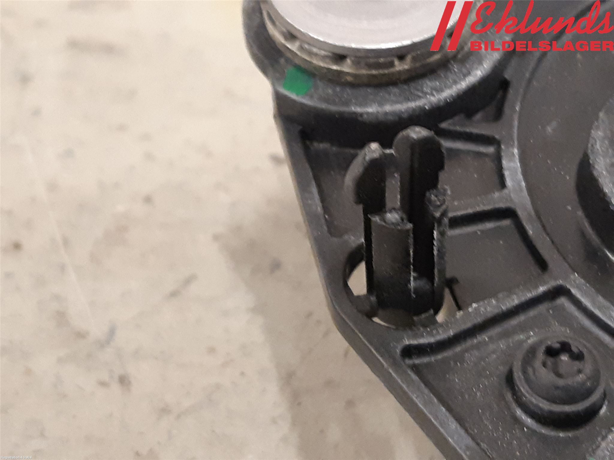 Volvo XC60 18- Låskista Baklucka