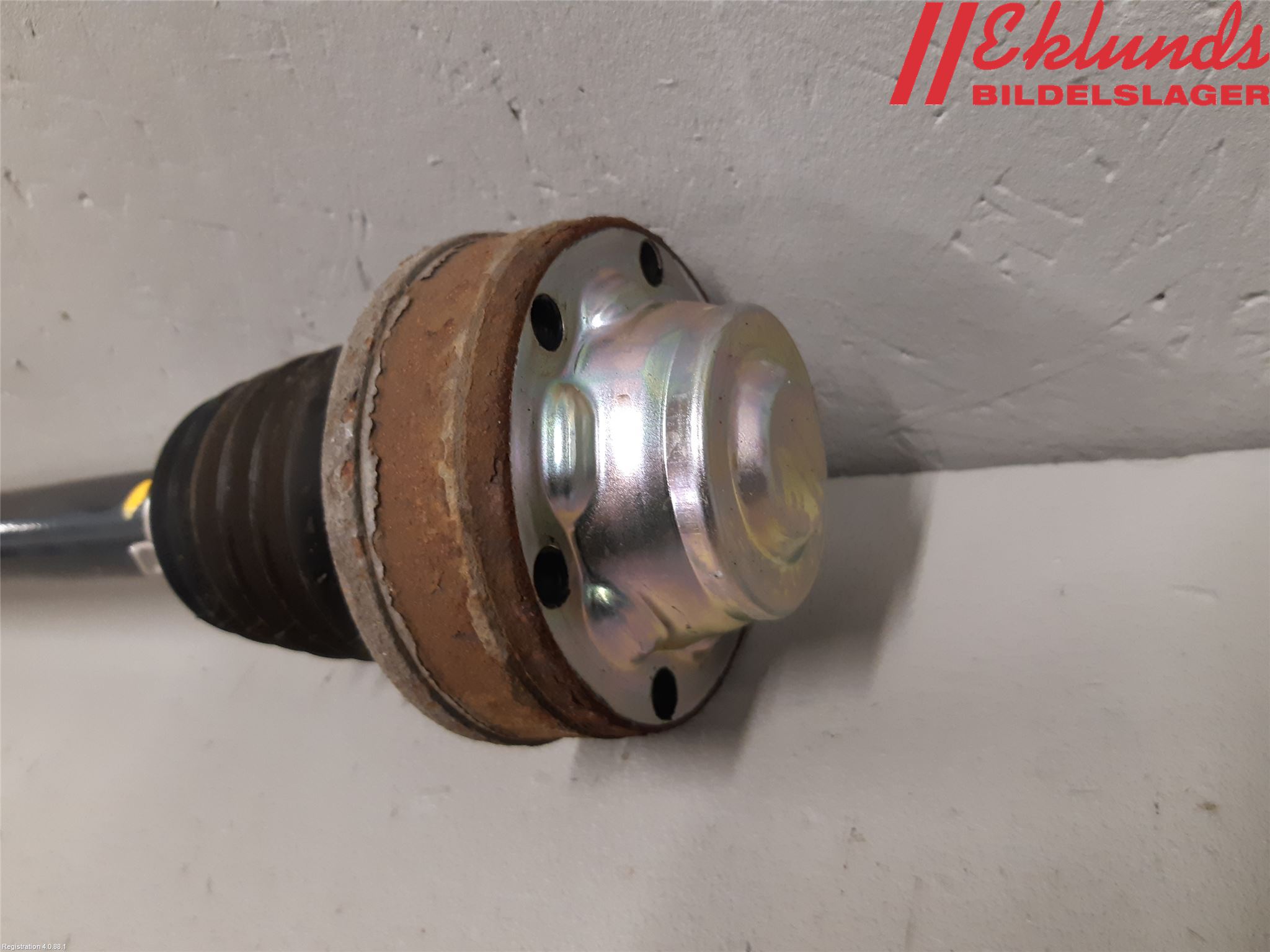 Skoda KODIAQ 17-24 Drivaxel Bak Vänster