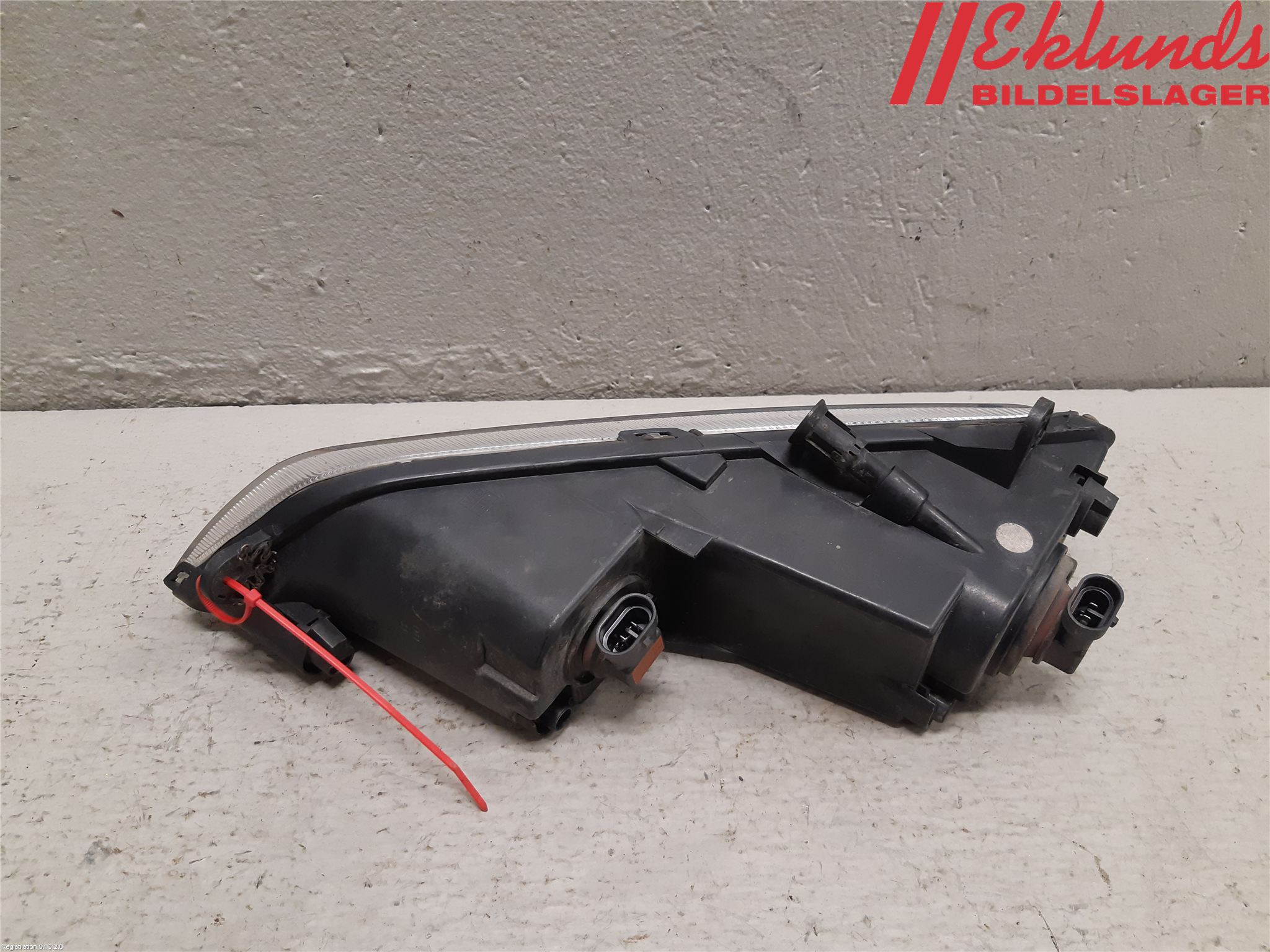 Volkswagen VW PASSAT 11-14 Dimljus-Varselljus Fram