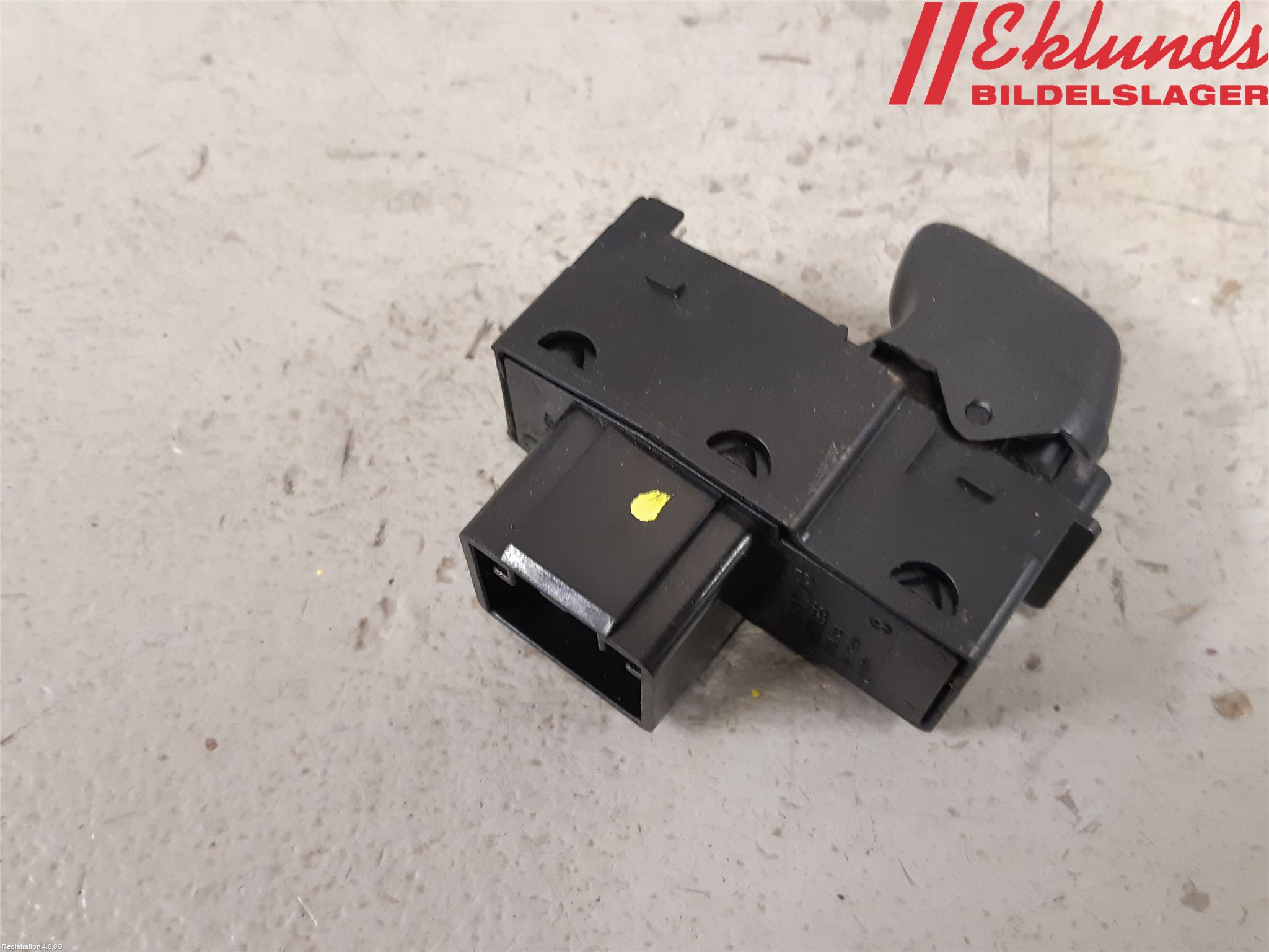 Volvo V70 05-08 Strömställare Elhiss