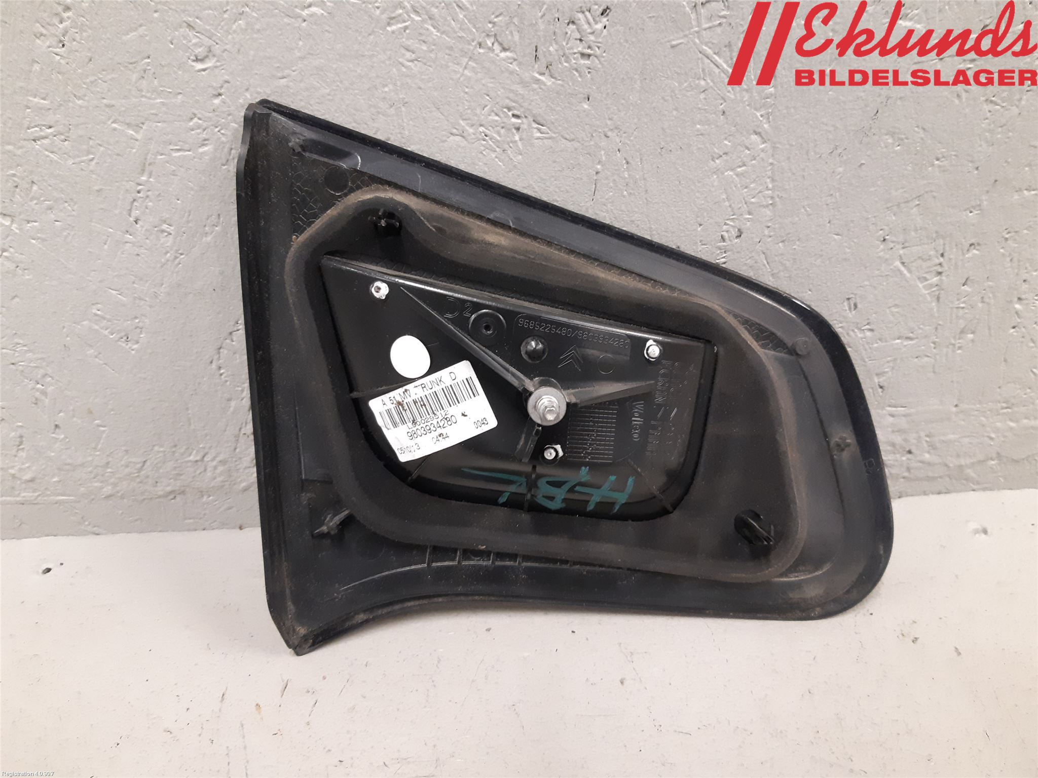 Citroen C3 10-17 Bakljus Lucka Hö