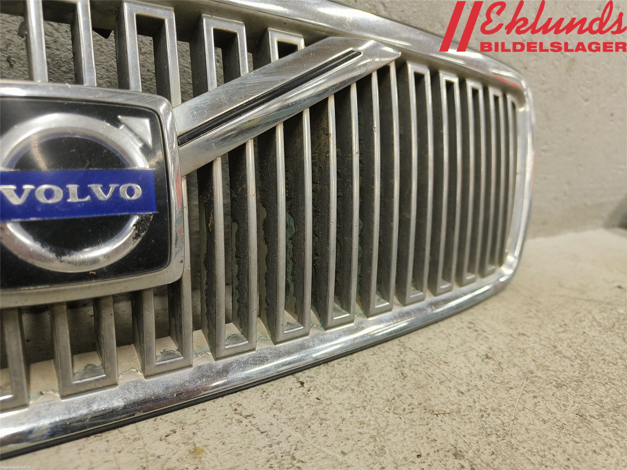 Volvo S70/V70/XC  97-00 Grill Komp