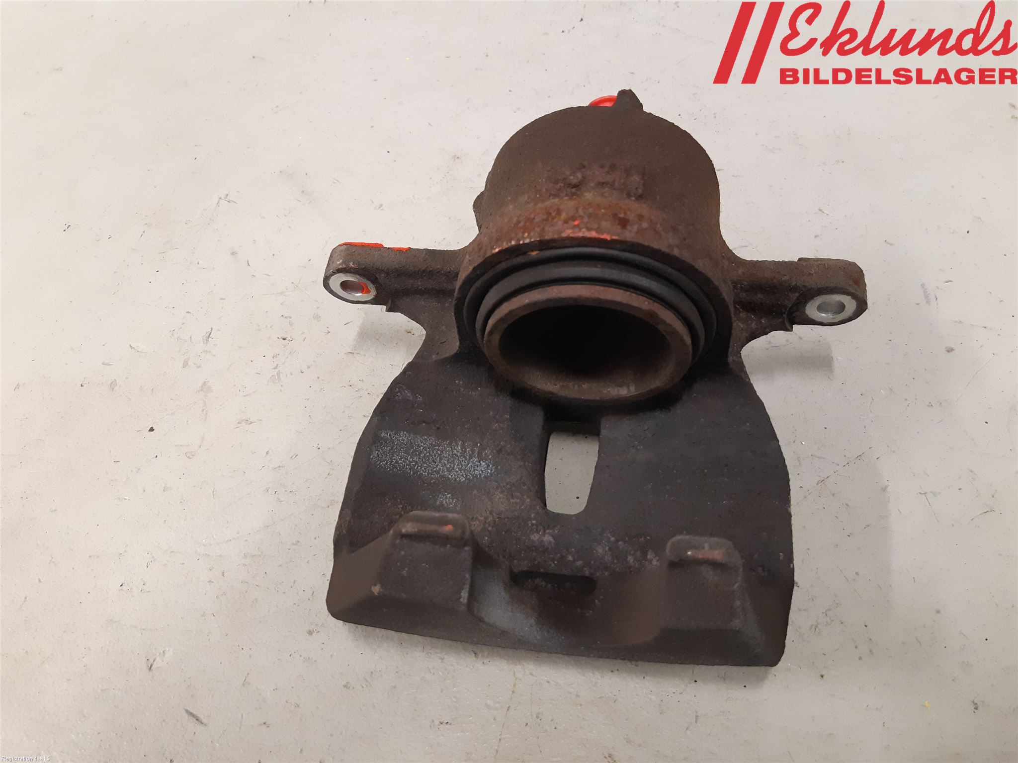 Toyota RAV4 13-18 Bromsok Fram Vänster