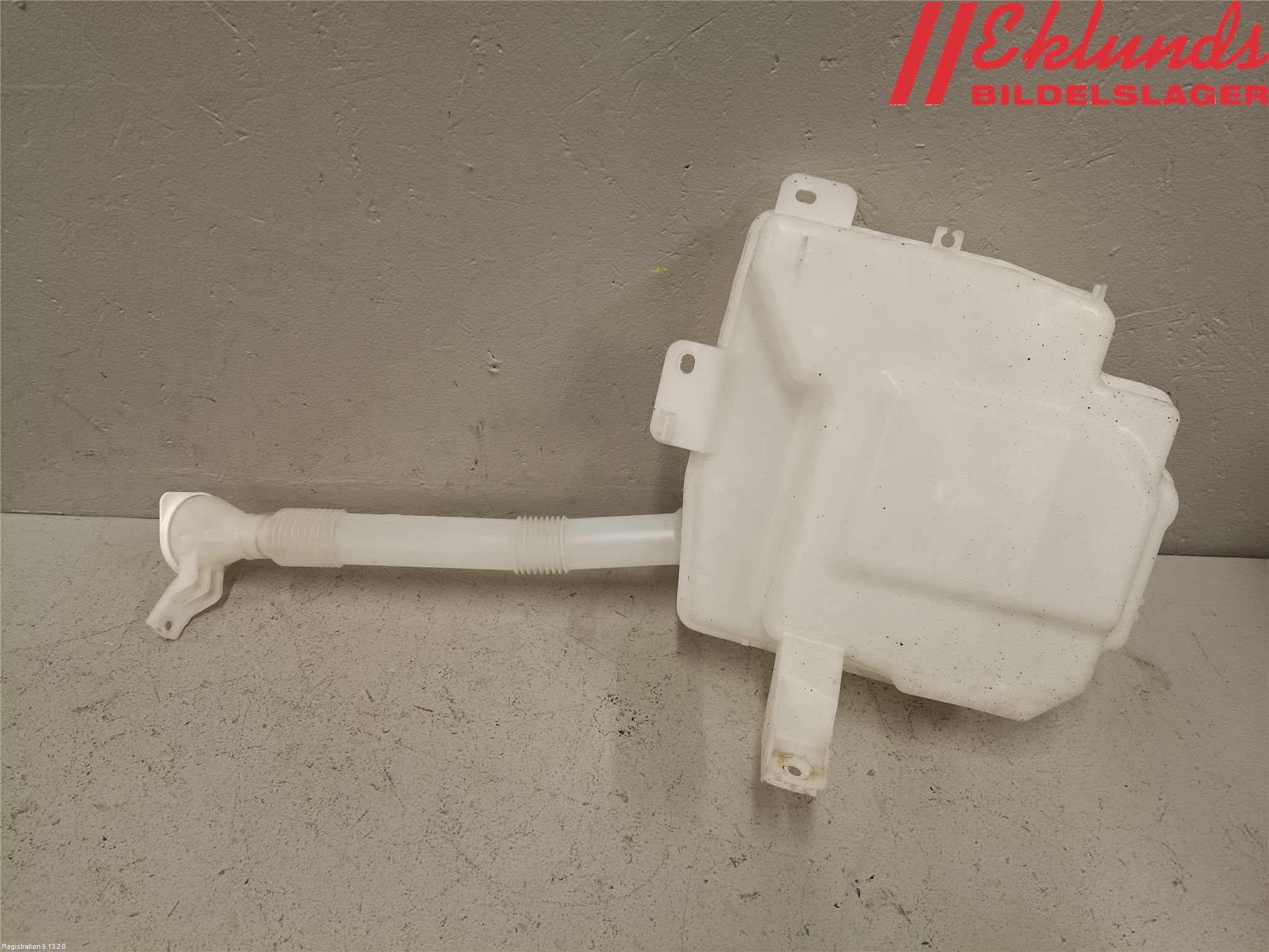 Mitsubishi ASX 10-22 Spolartank Vindruta-Strål