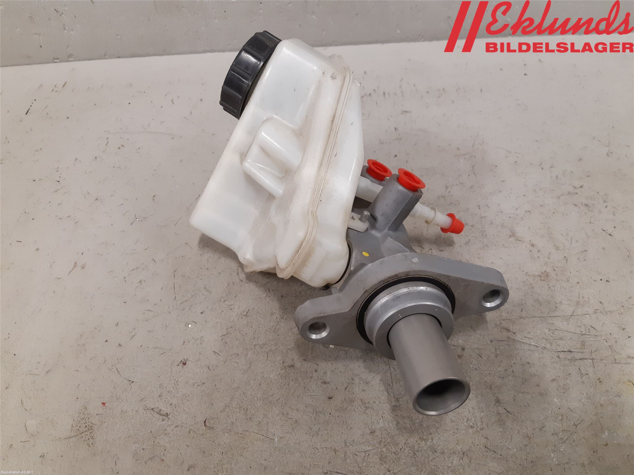 Volvo V60 11-13 Broms Huvudcylinder