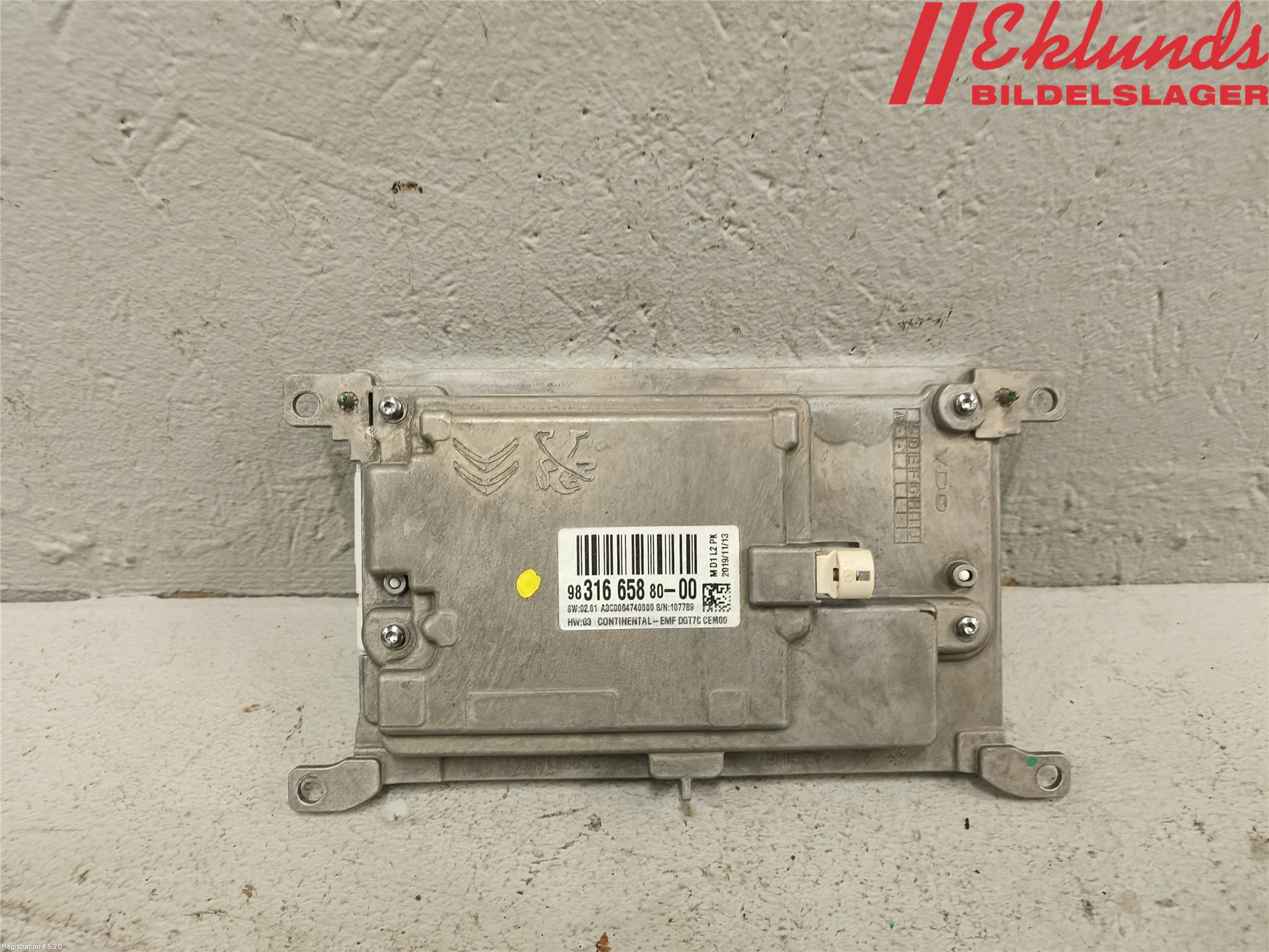 Opel VIVARO 20- Bildskärm