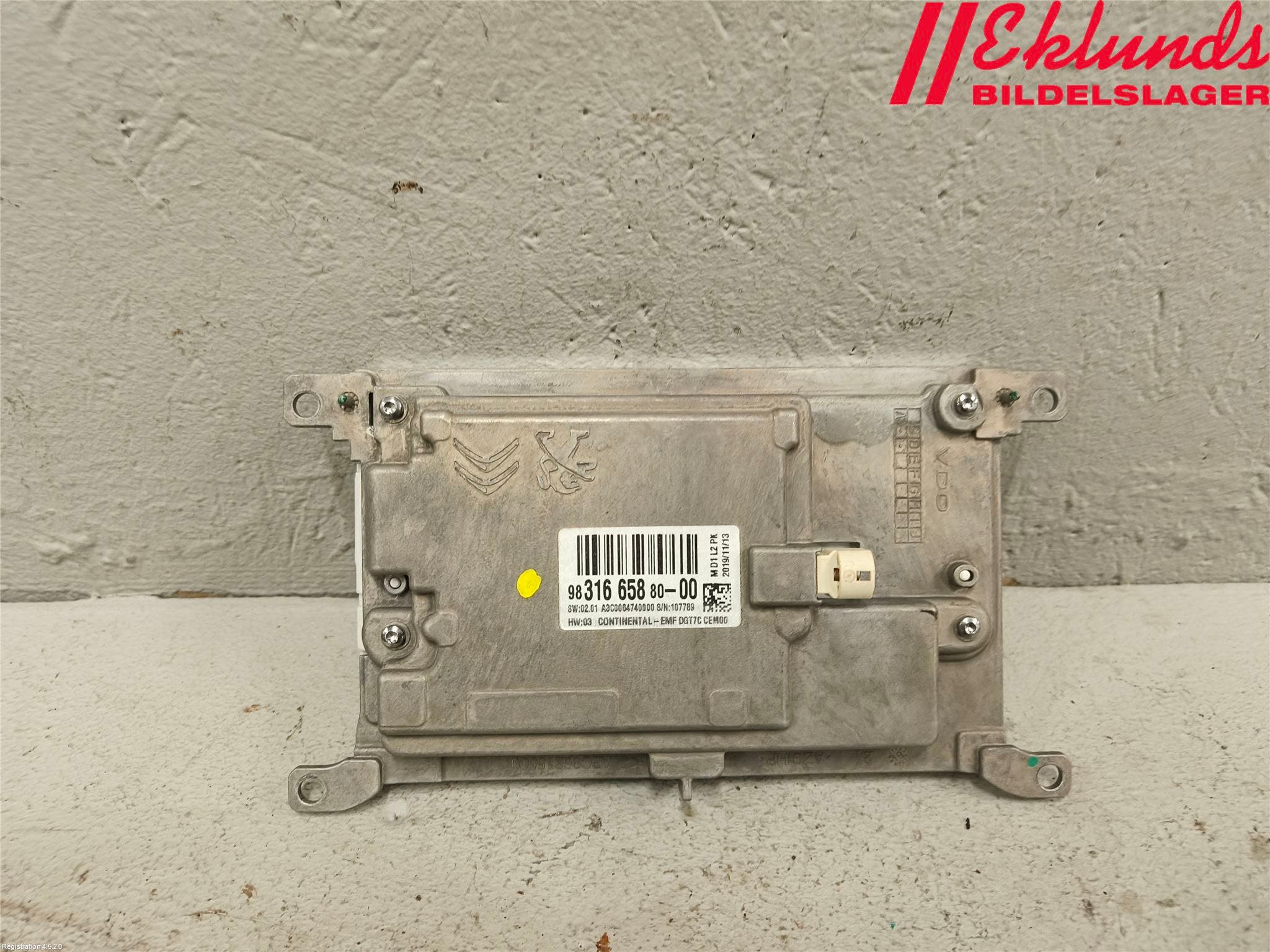 Opel VIVARO 20- Bildskärm