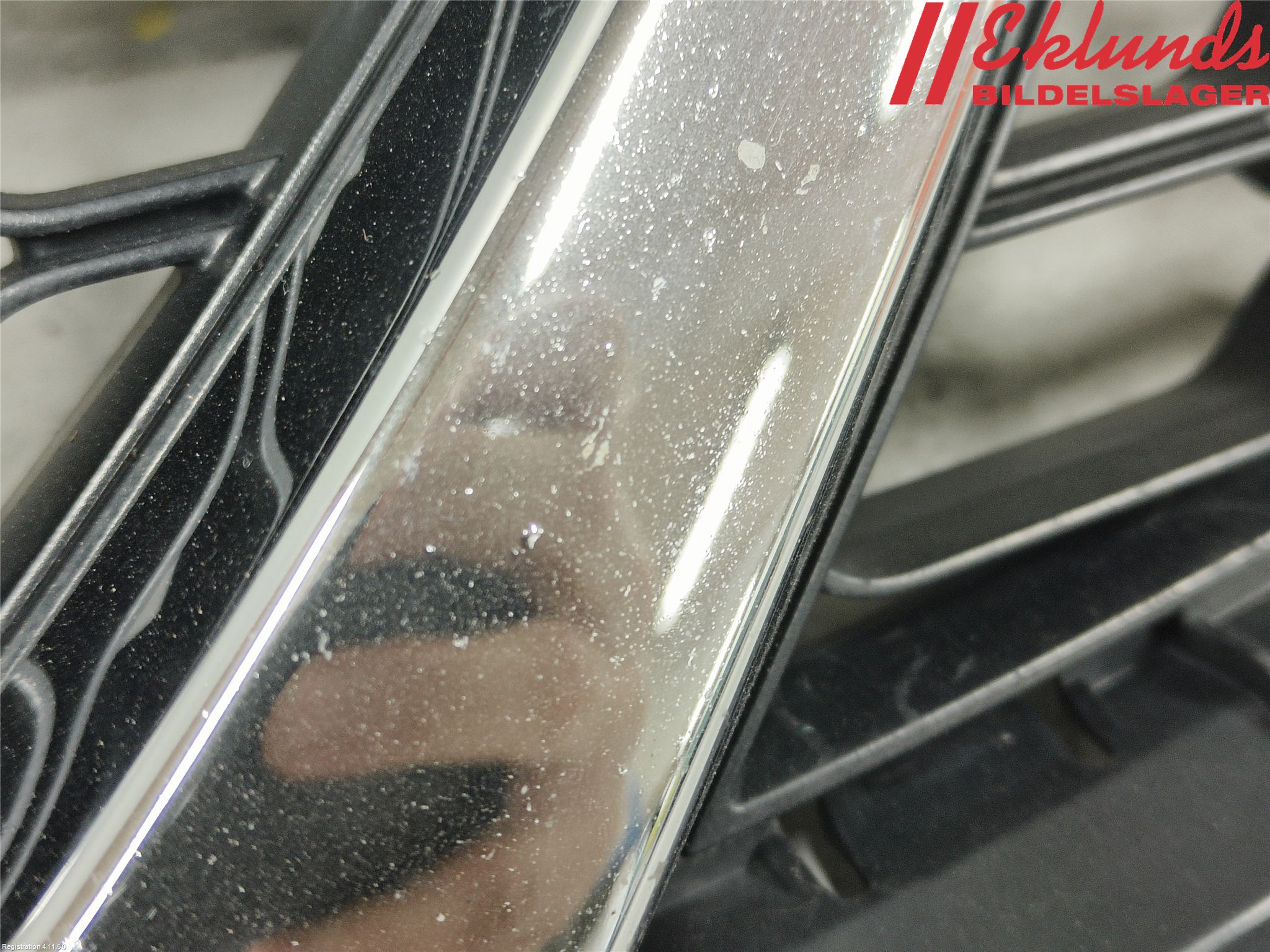 Nissan MICRA 11-16 Grill Komp