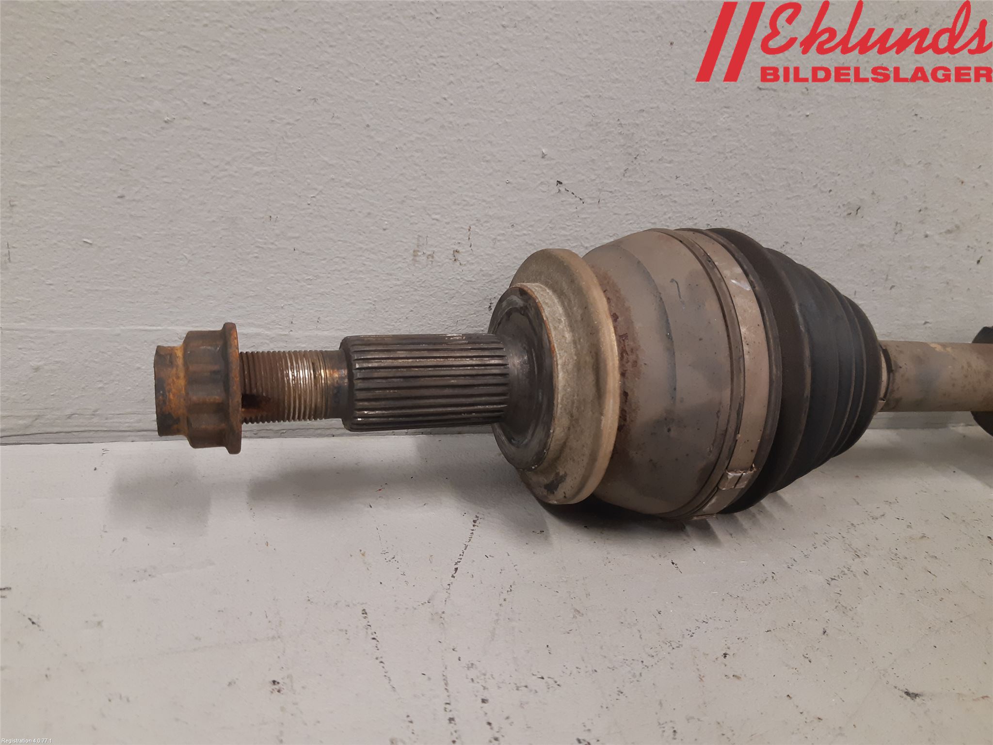 Toyota RAV4 19- Drivaxel Fram Vänster