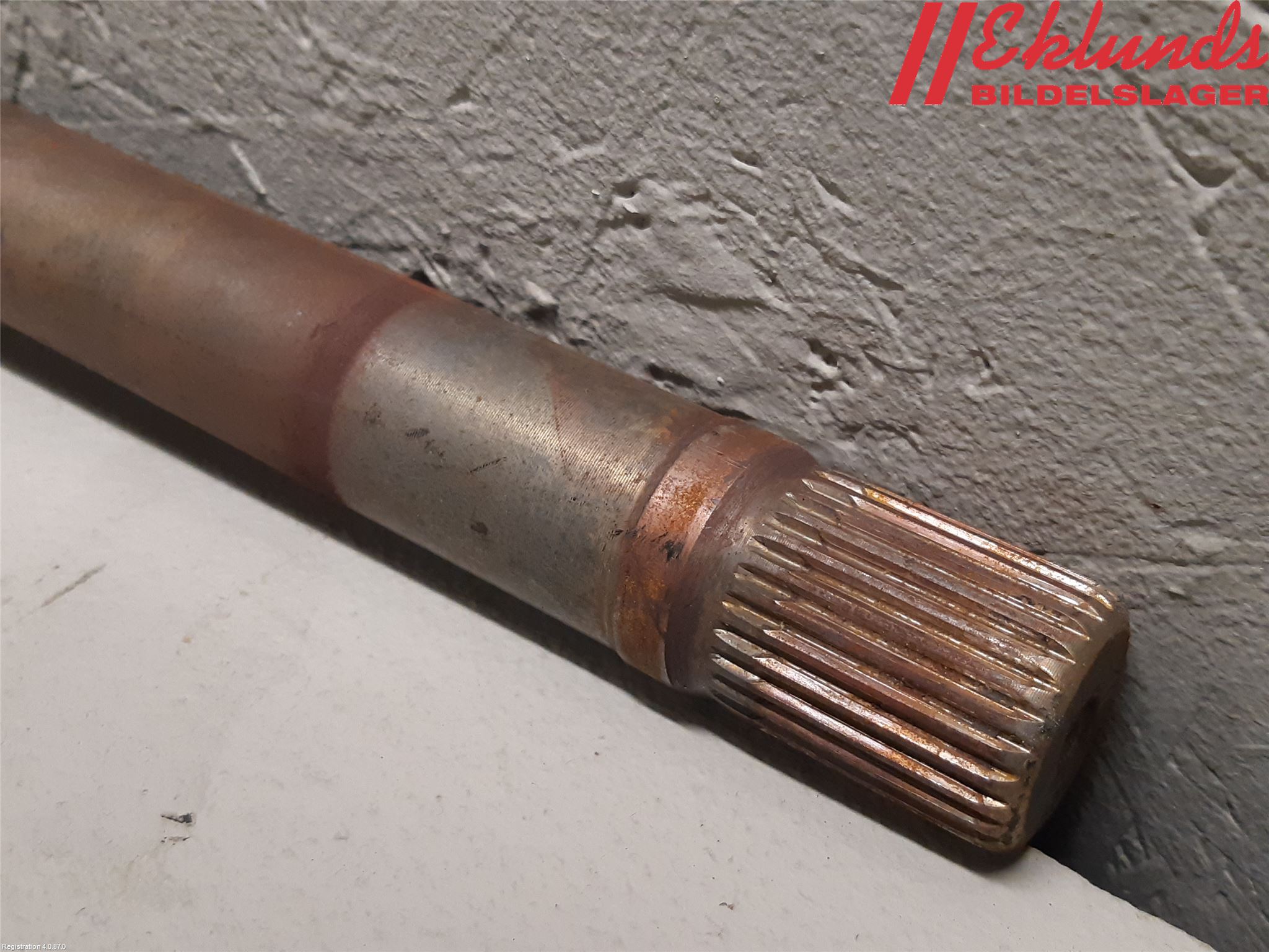 Volvo XC70 14-16 Drivaxel Fram Höger