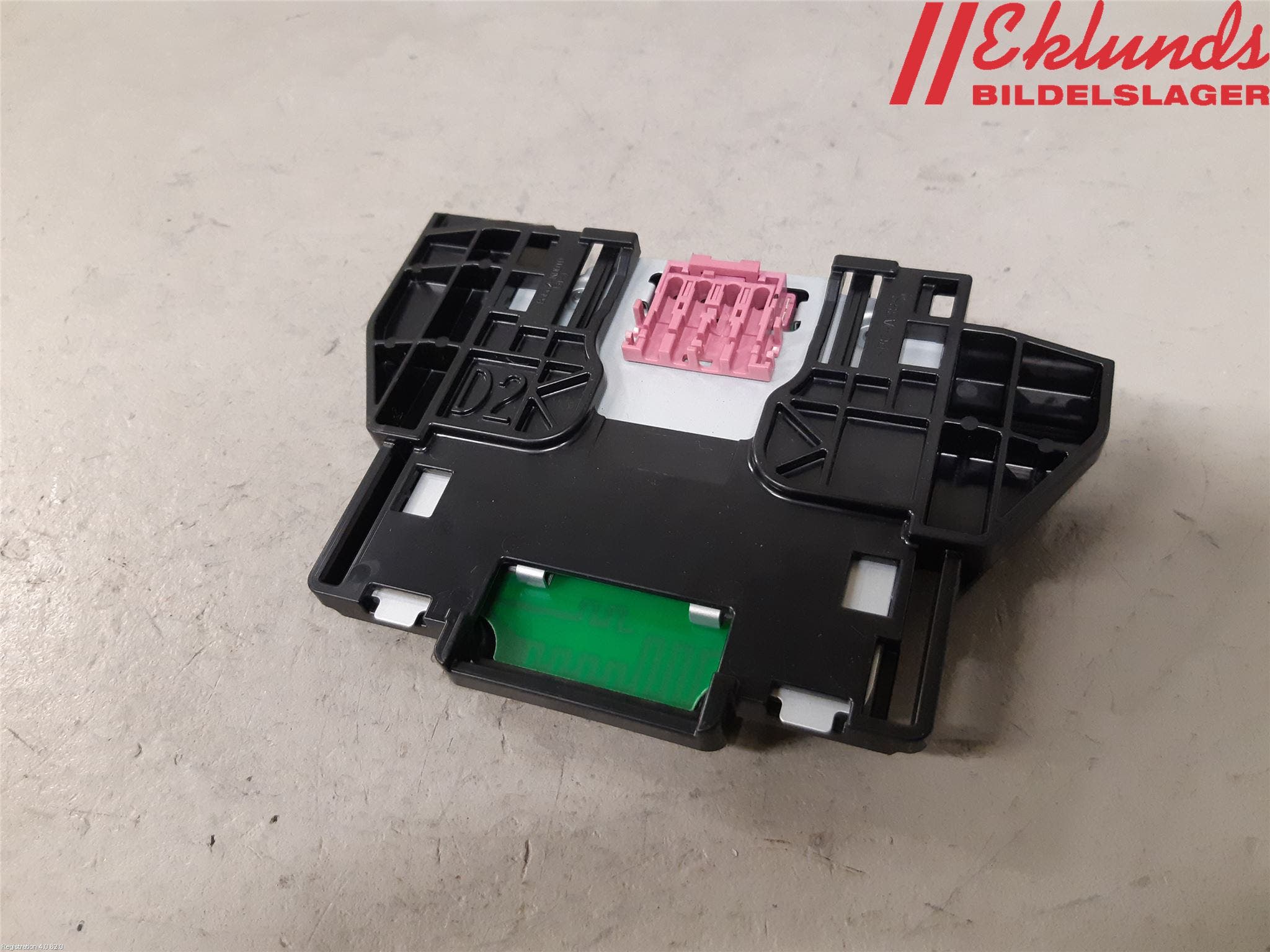 Toyota YARIS CROSS XP21 21- Antenn