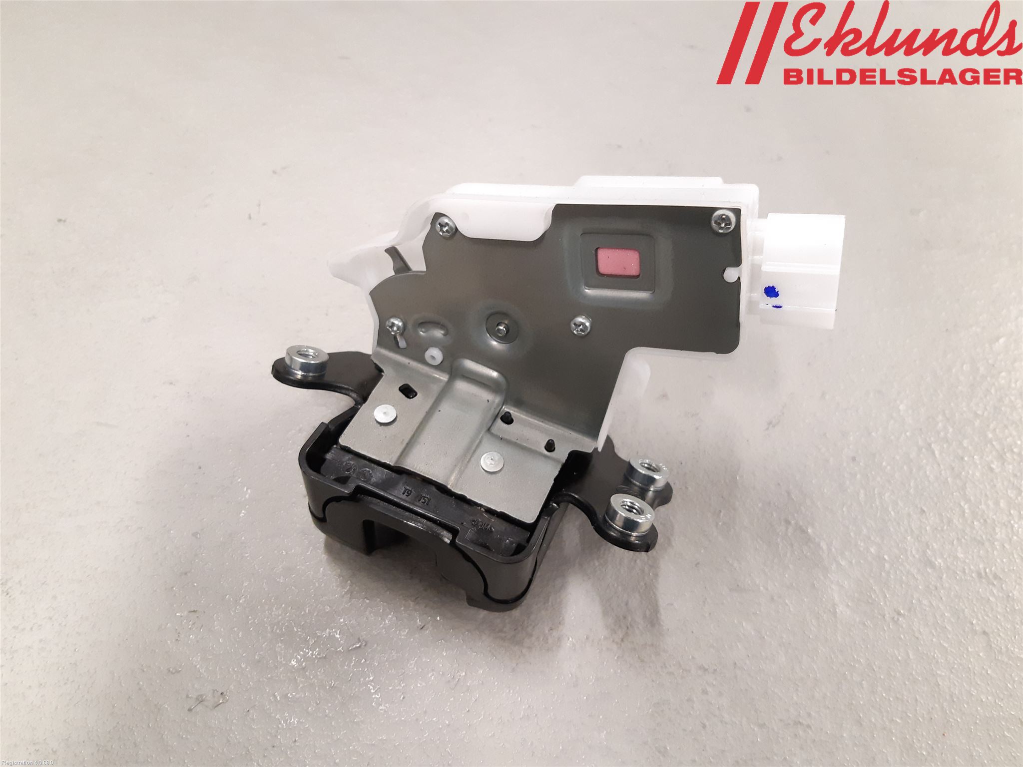 Toyota COROLLA 19- Låskista Baklucka