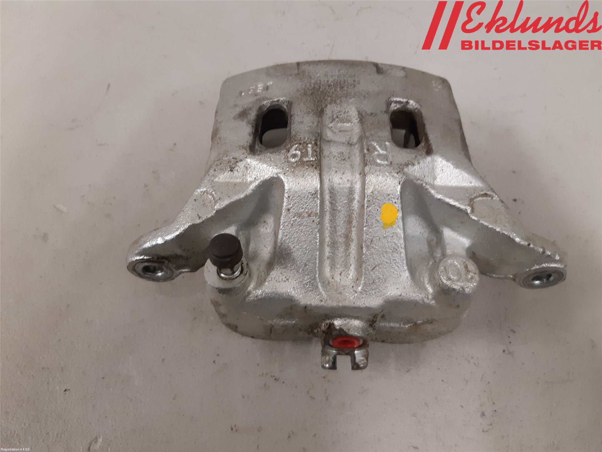 Nissan NAVARA 05-16 Bromsok Fram Höger