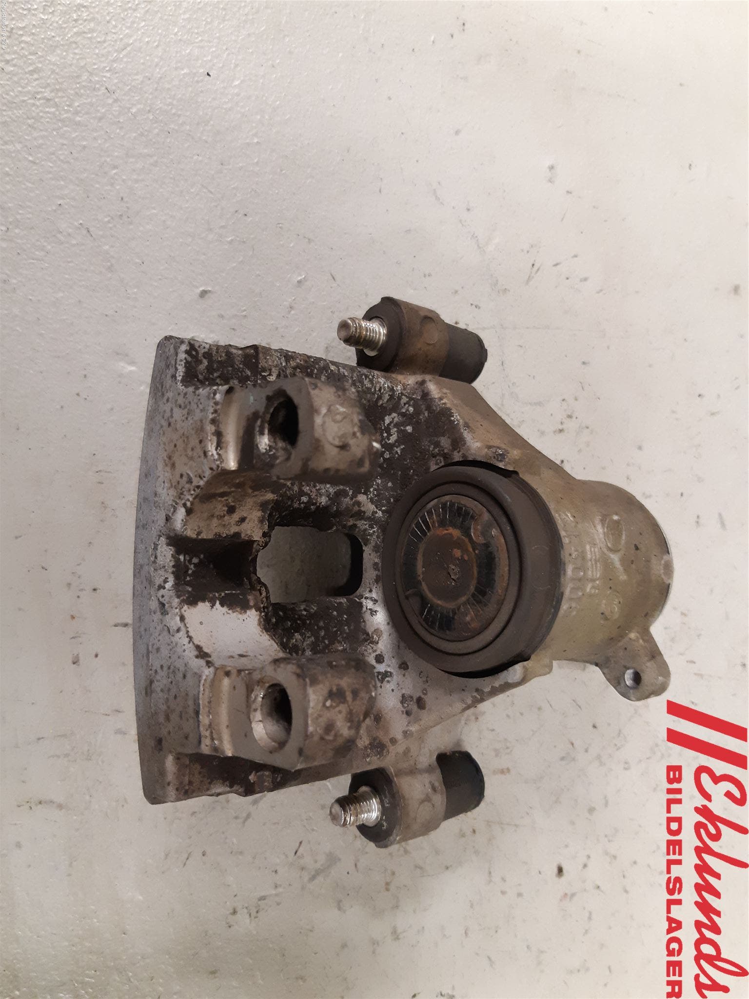 Mercedes-Benz MB C-KLASS (W205) 14-21 Bromsok Bak Vänster