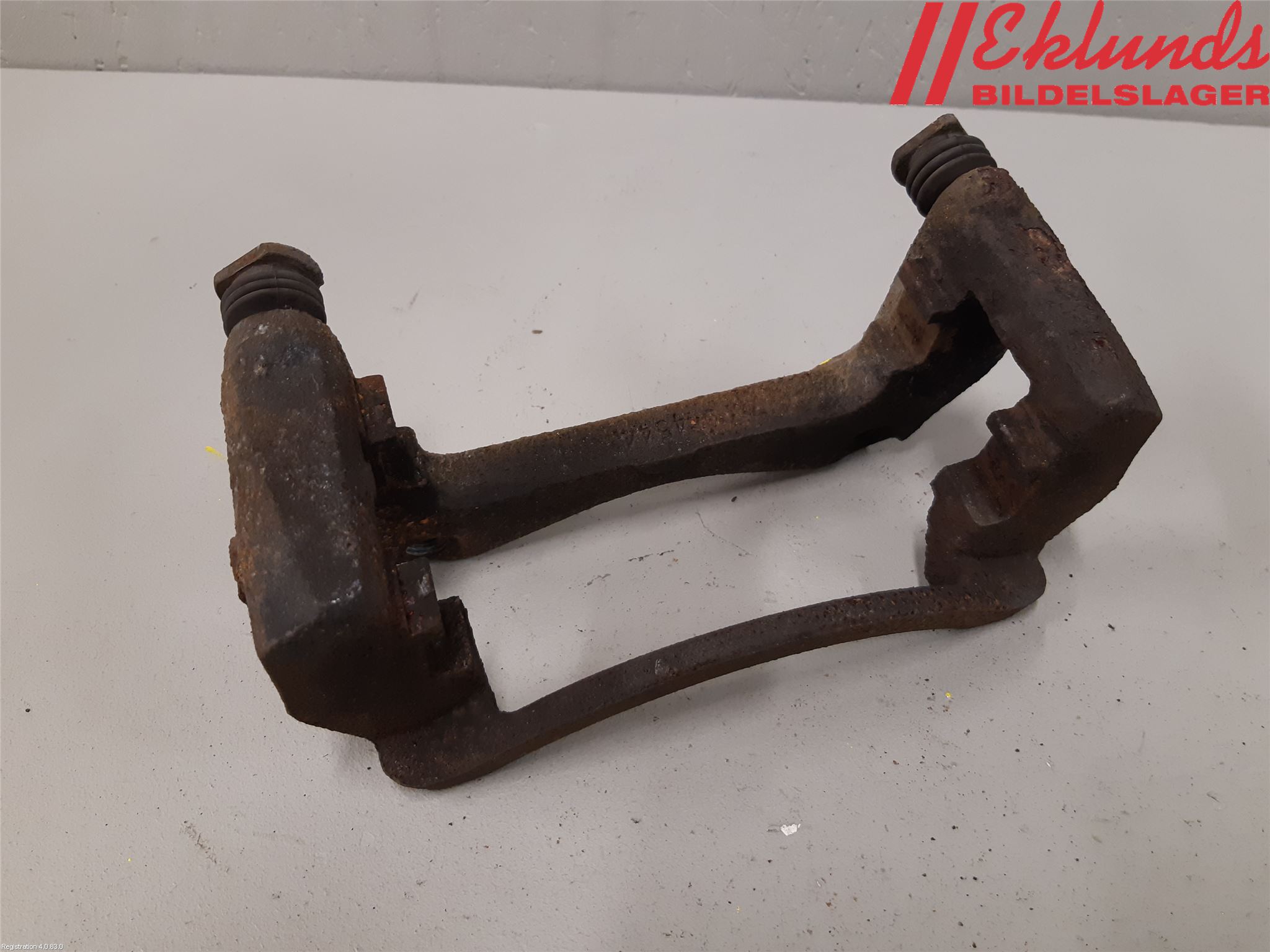 Nissan X-TRAIL 14-21 Bromsokshållare