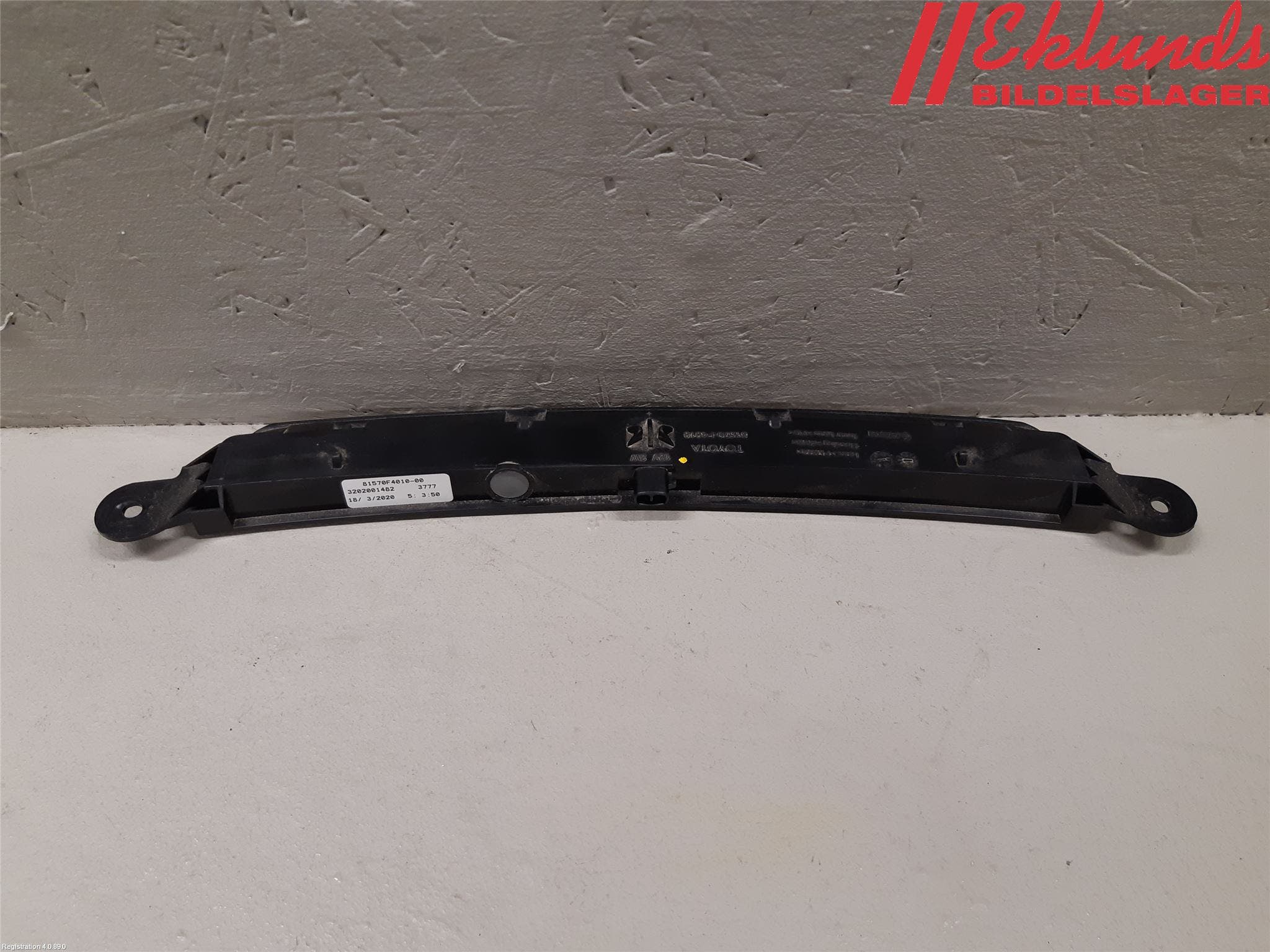 Toyota C-HR 16-23 Bromsljus Bakruta