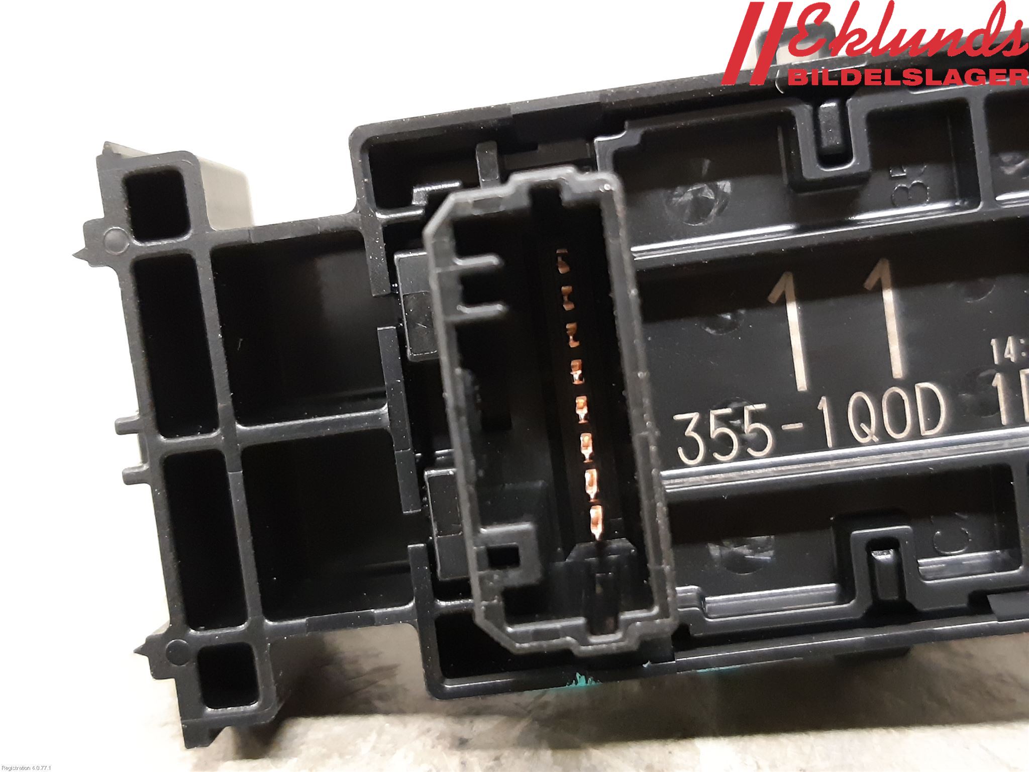 Toyota COROLLA 19- Strömställare Elhiss