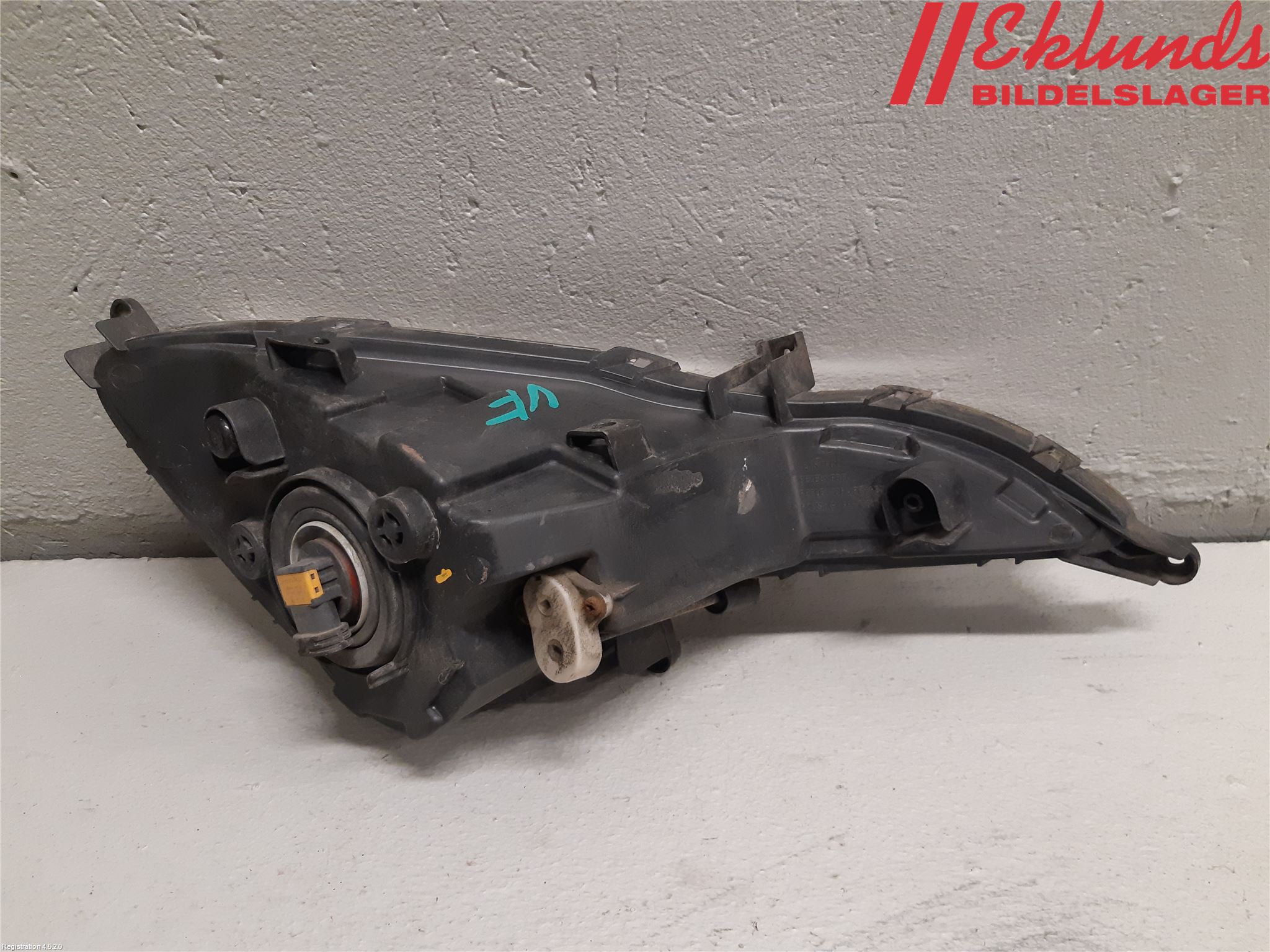 Hyundai i40 08-15 Dimljus-Varselljus Fram