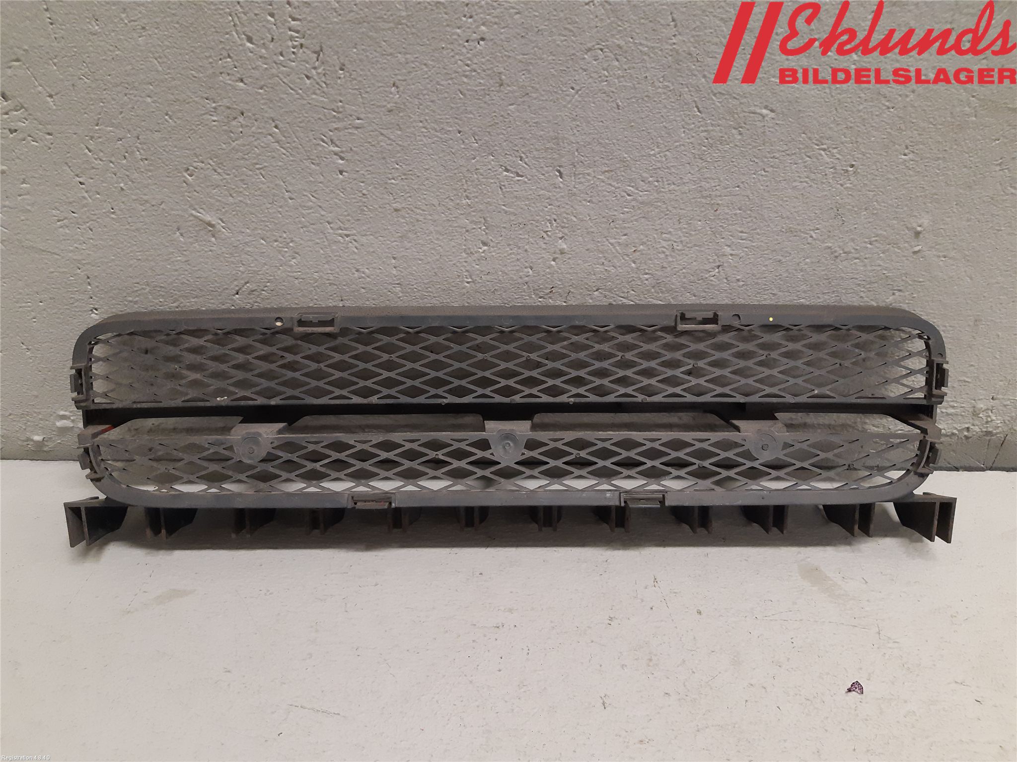 Volvo C70 06-10 Stöt Utfyllnad-List-Grill